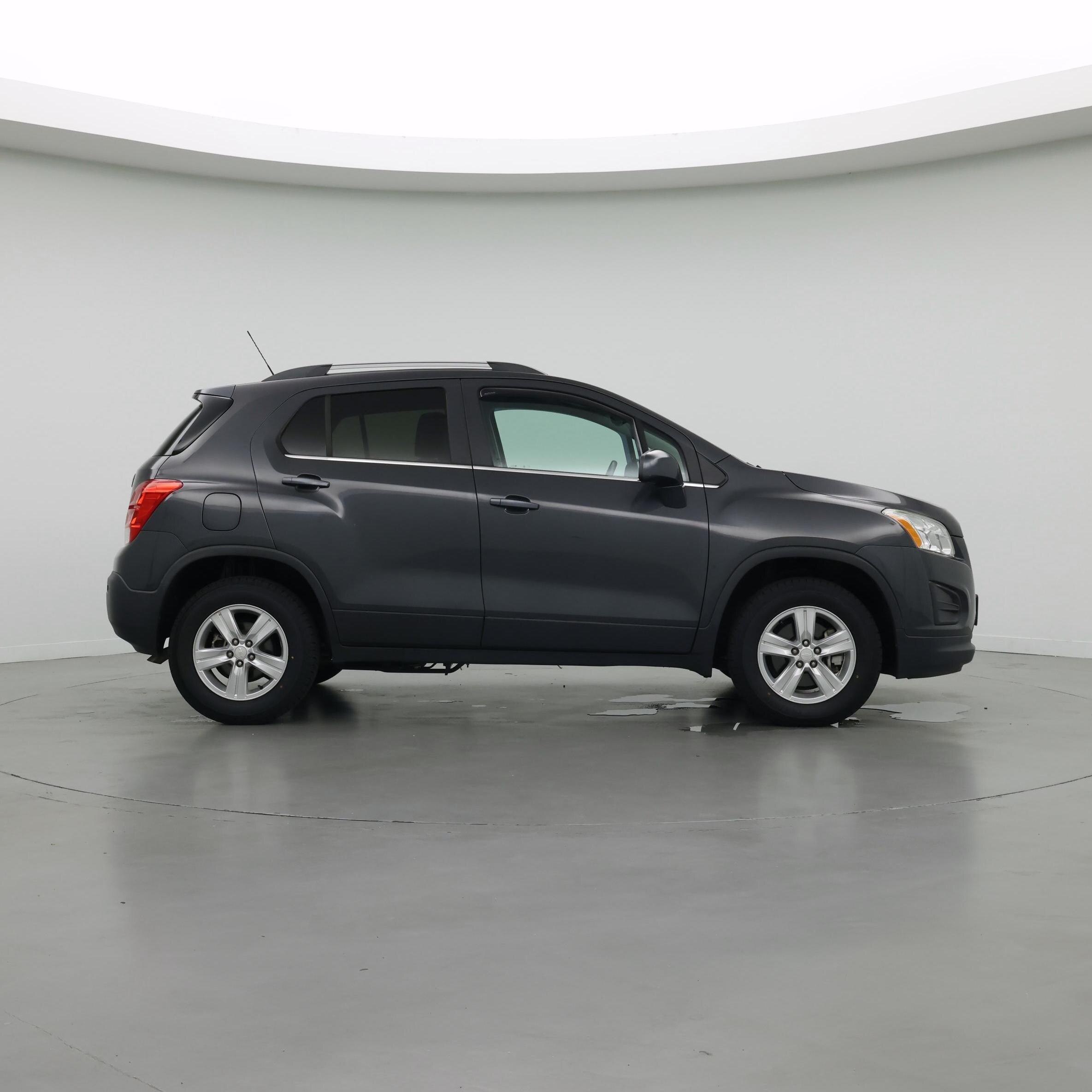 Thumbnail: 2016 Chevrolet Trax - 7