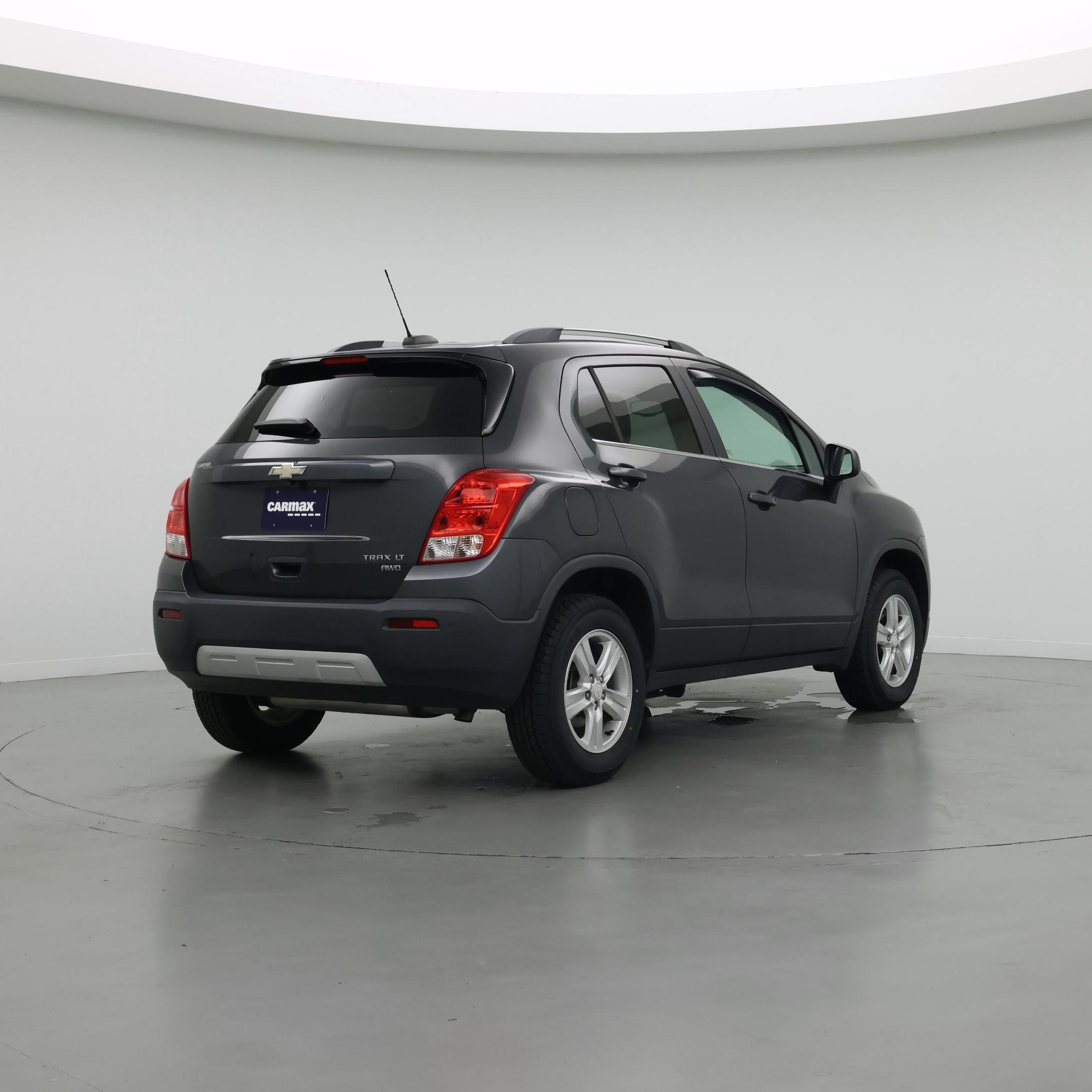 Thumbnail: 2016 Chevrolet Trax - 8