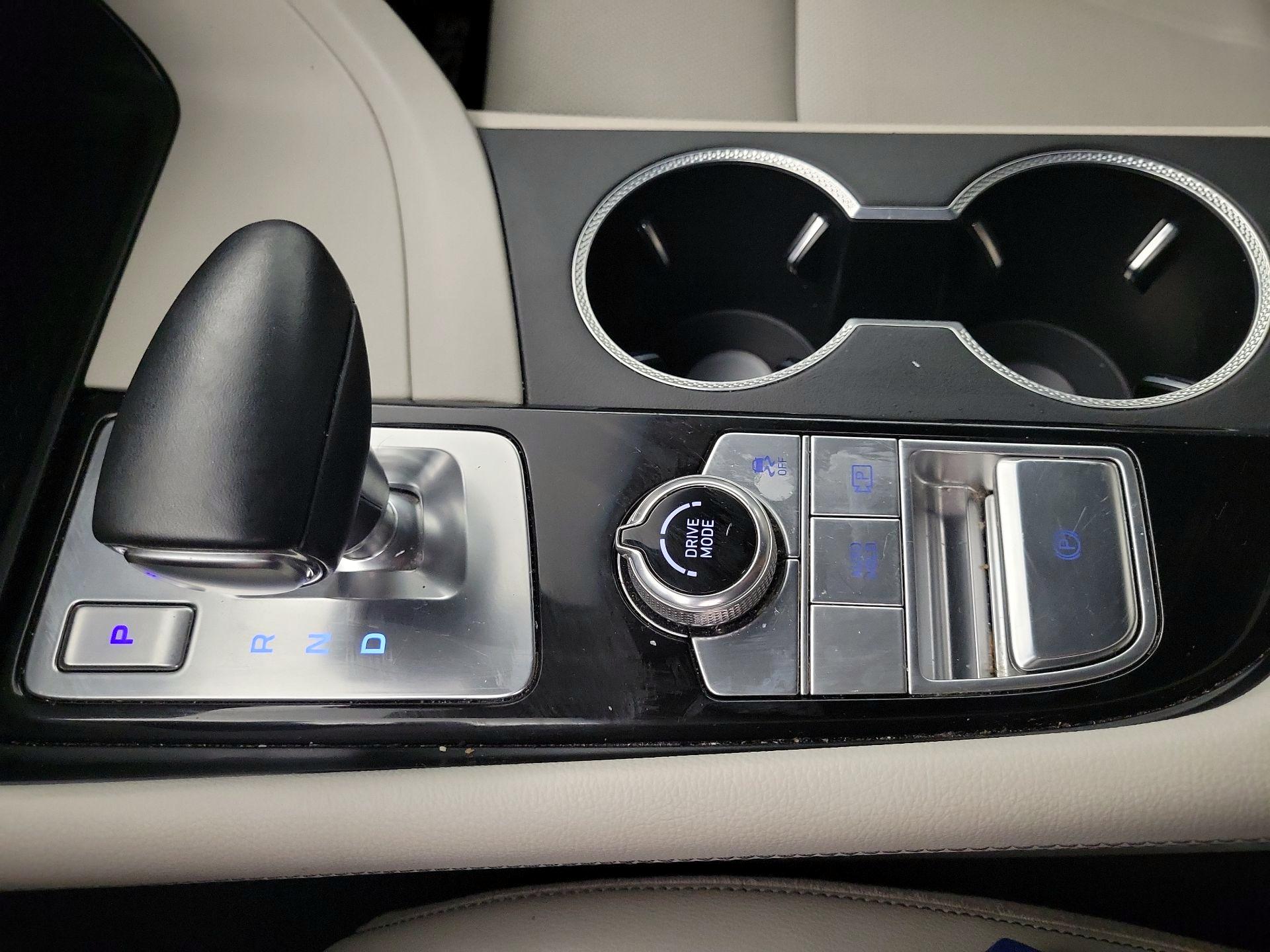 Thumbnail: 2024 Genesis G70 - 18