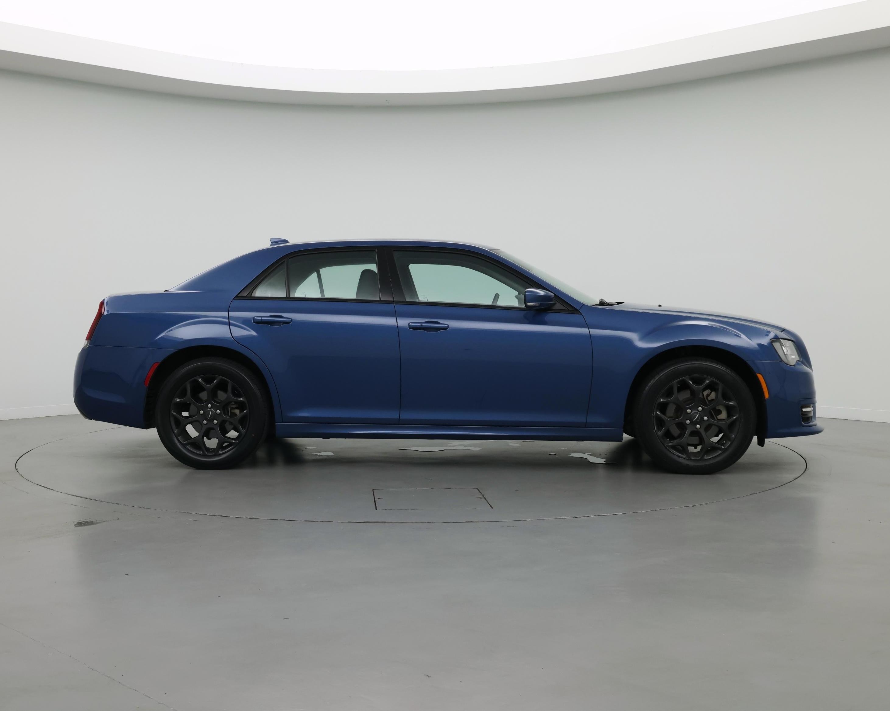 Thumbnail: 2023 Chrysler 300 - 7