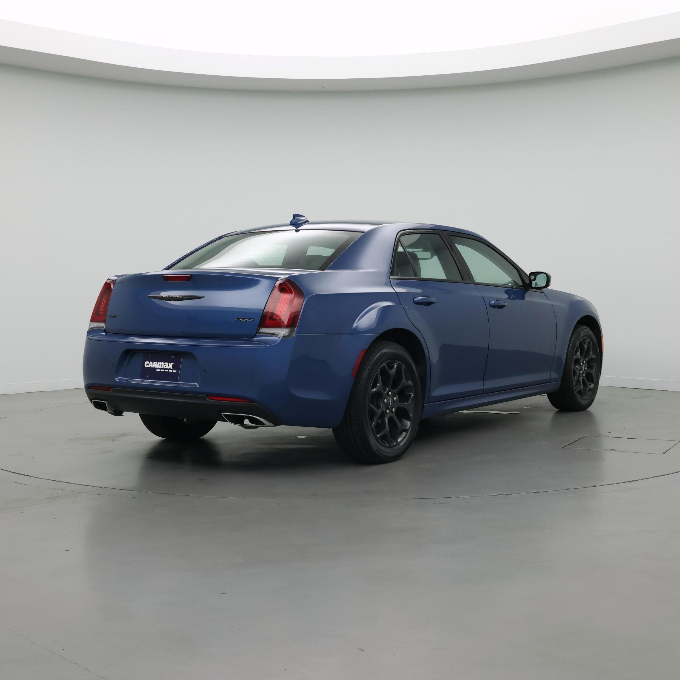 Thumbnail: 2023 Chrysler 300 - 8