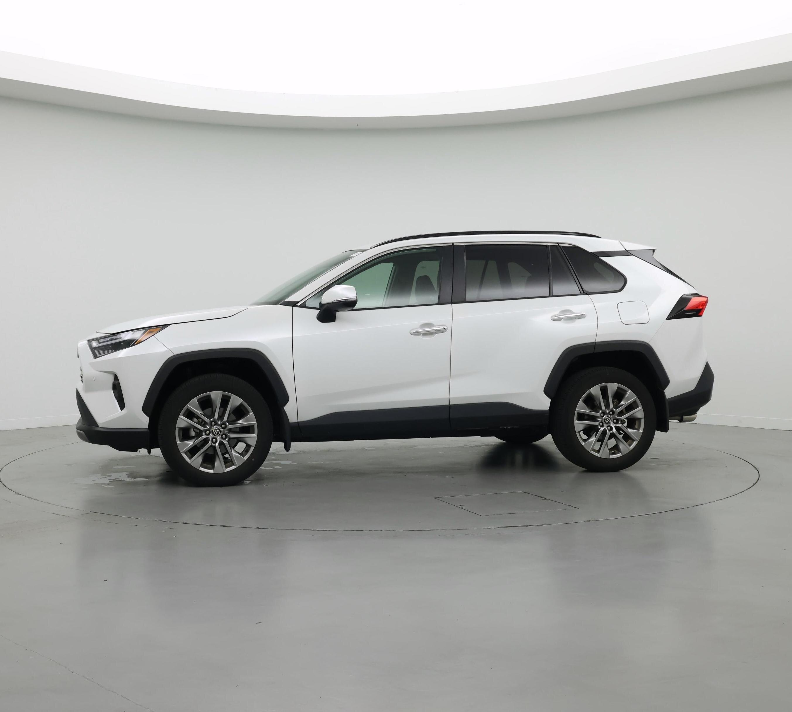 Thumbnail: 2024 Toyota RAV4 - 3