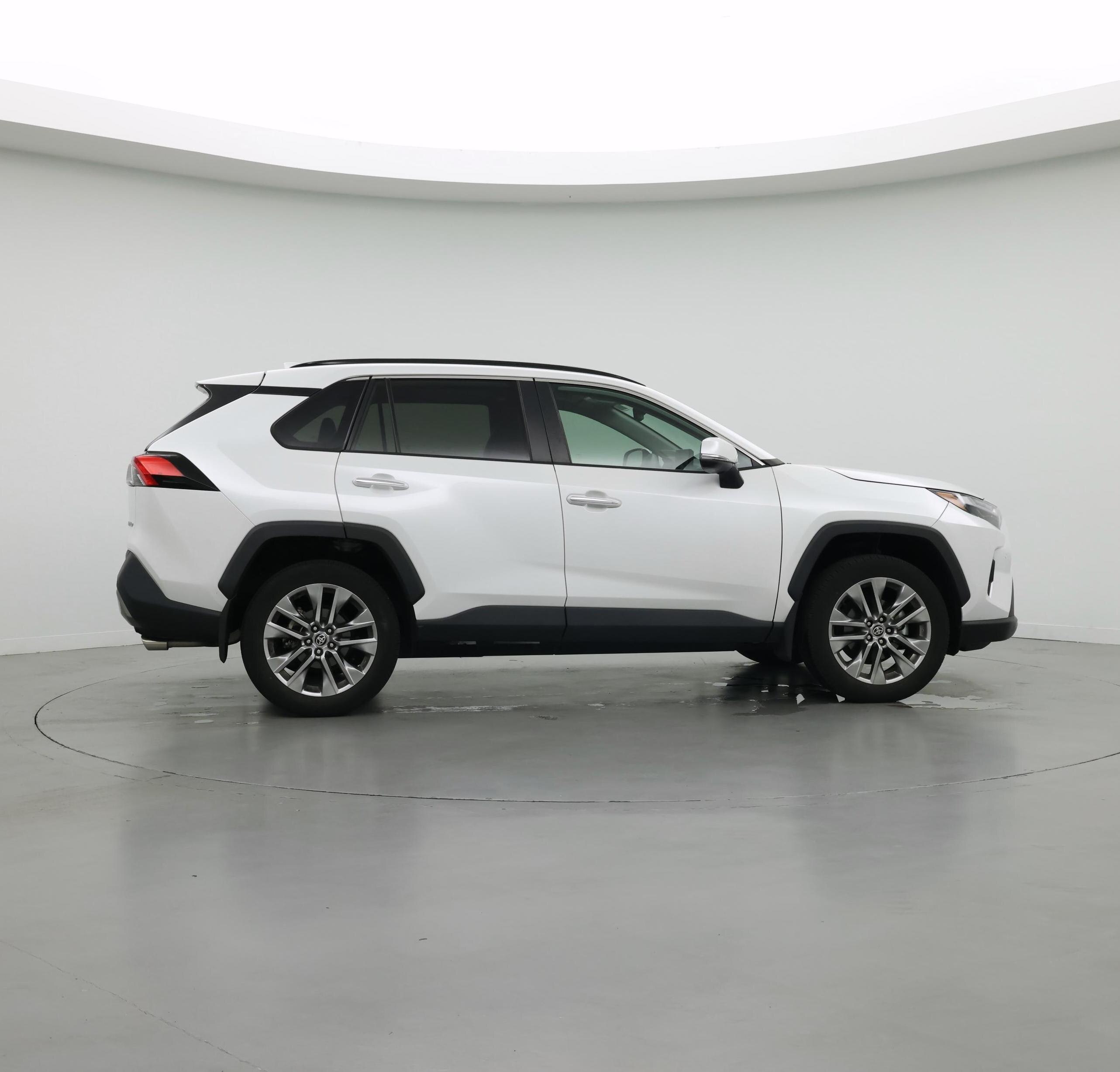 Thumbnail: 2024 Toyota RAV4 - 7