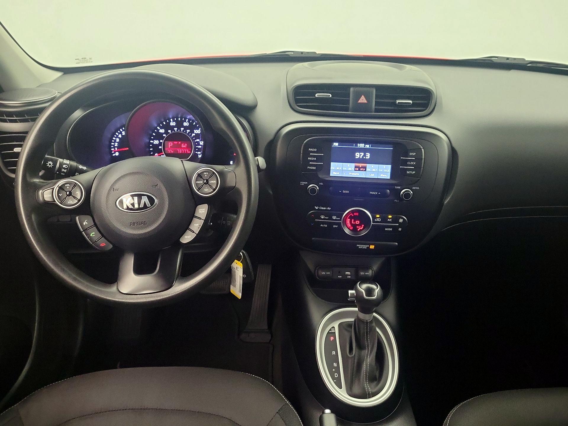 Thumbnail: 2017 Kia Soul - 9