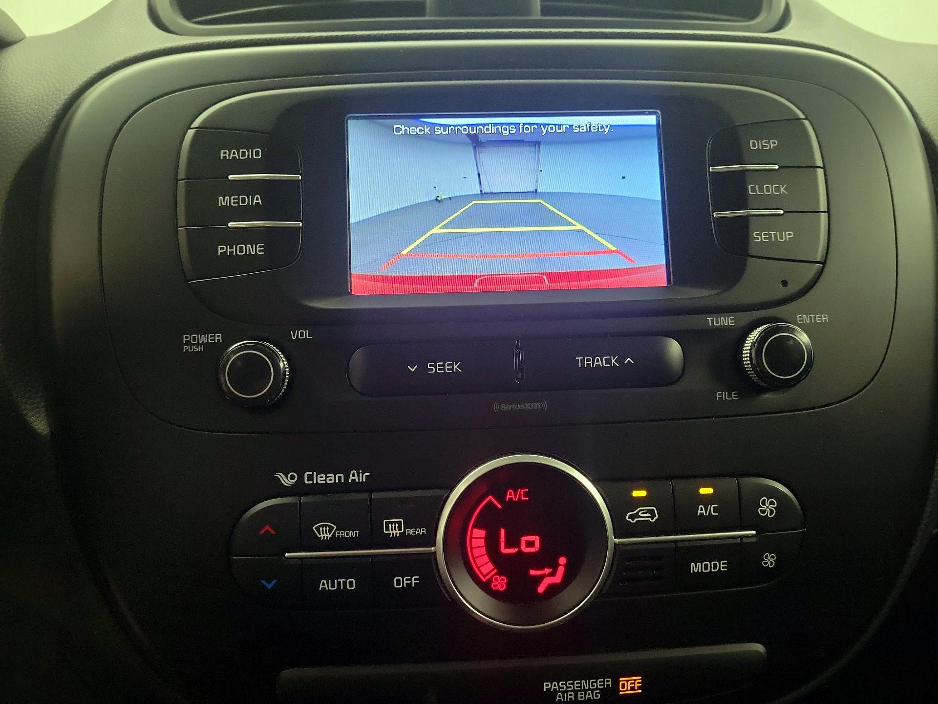 Thumbnail: 2017 Kia Soul - 14