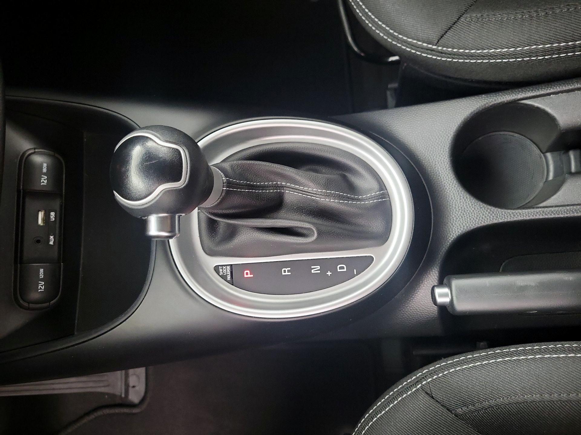 Thumbnail: 2017 Kia Soul - 17