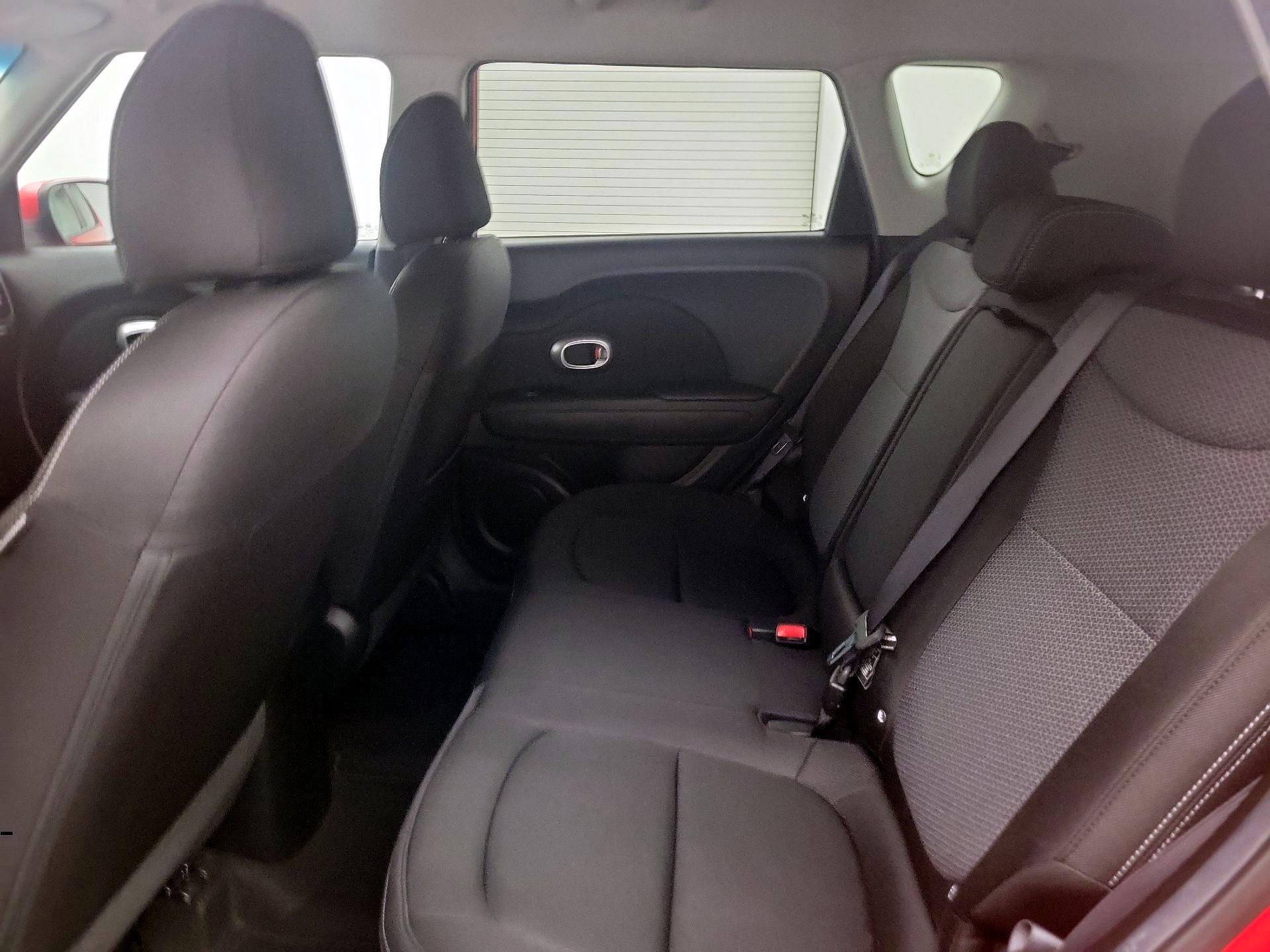 Thumbnail: 2017 Kia Soul - 19