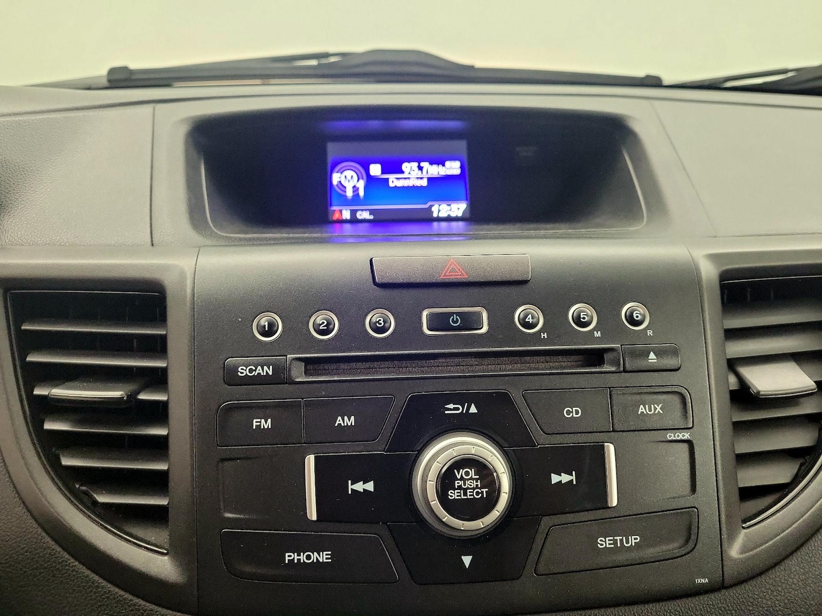 2014 Honda CR-V LX - Photo 16