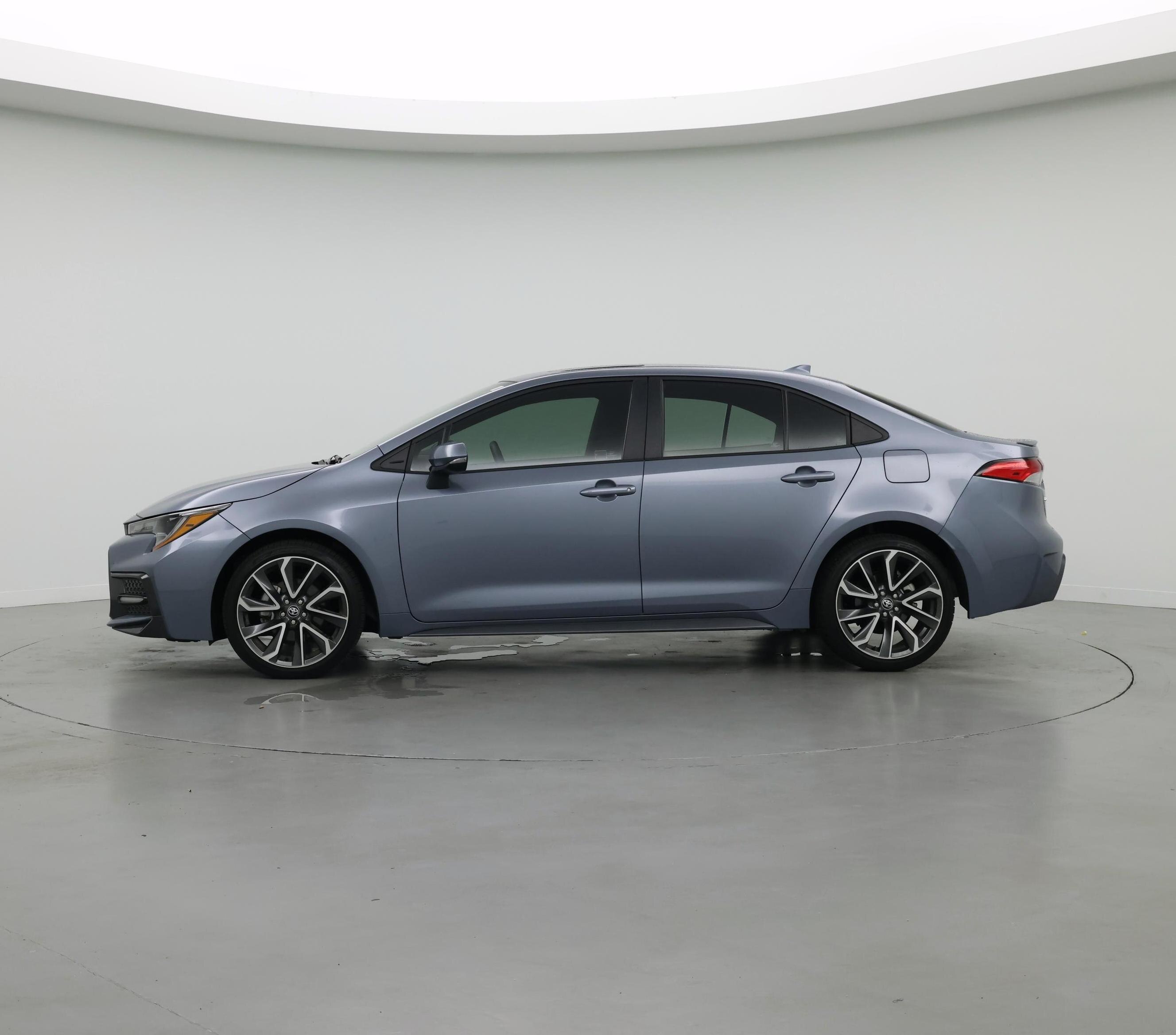 Thumbnail: 2022 Toyota Corolla - 3