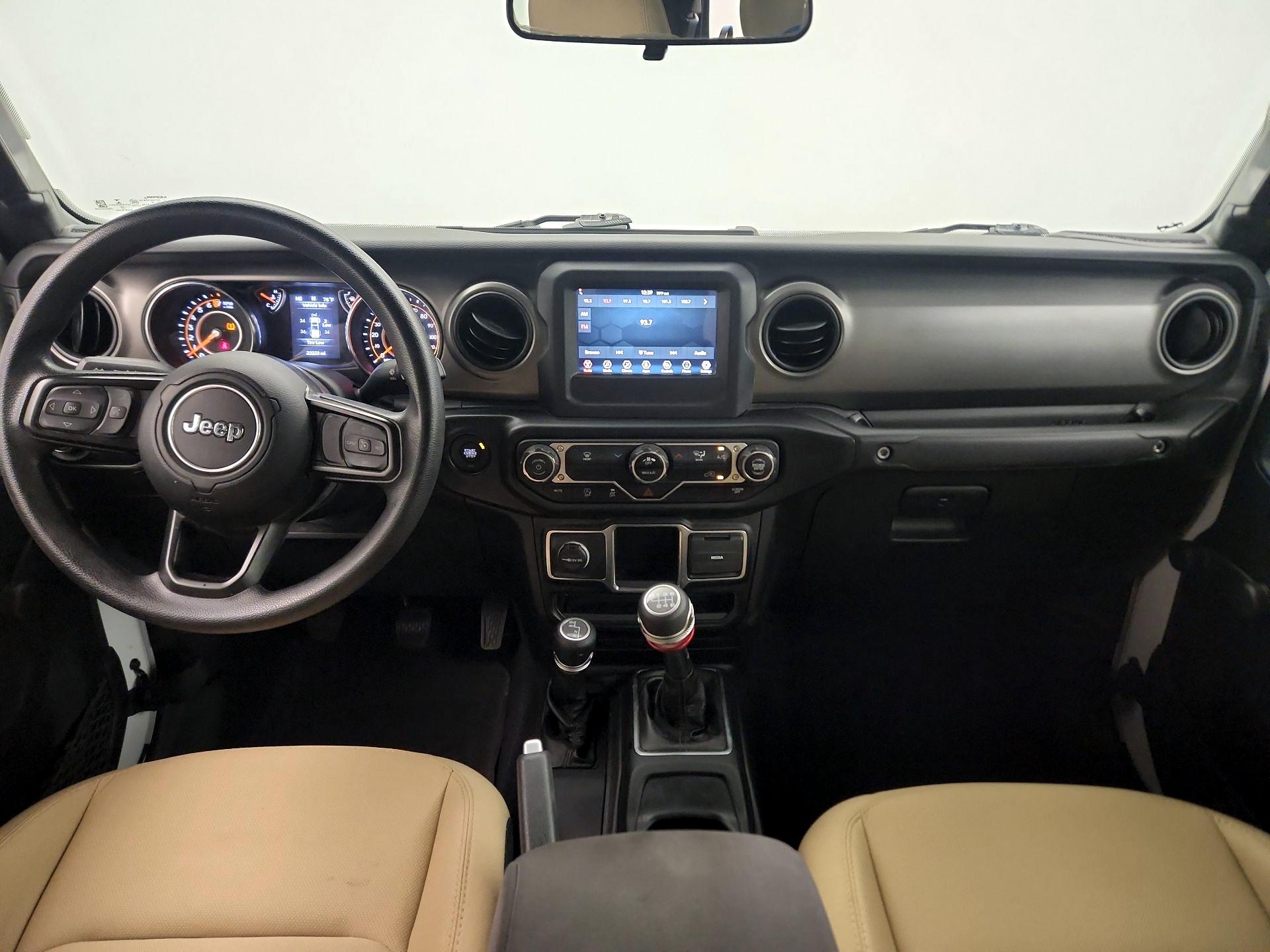 Thumbnail: 2022 Jeep Gladiator - 9