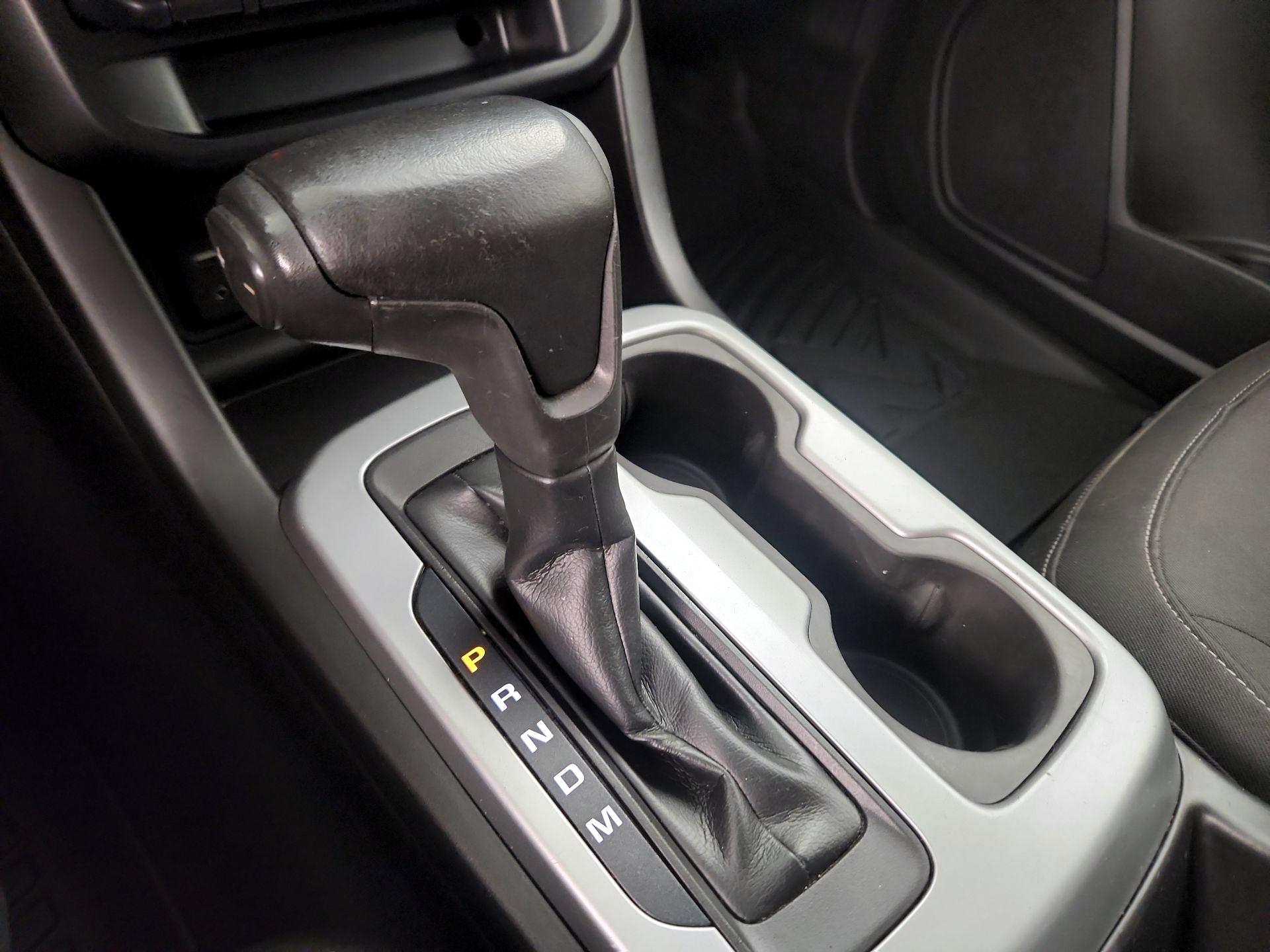Thumbnail: 2016 Chevrolet Colorado - 17