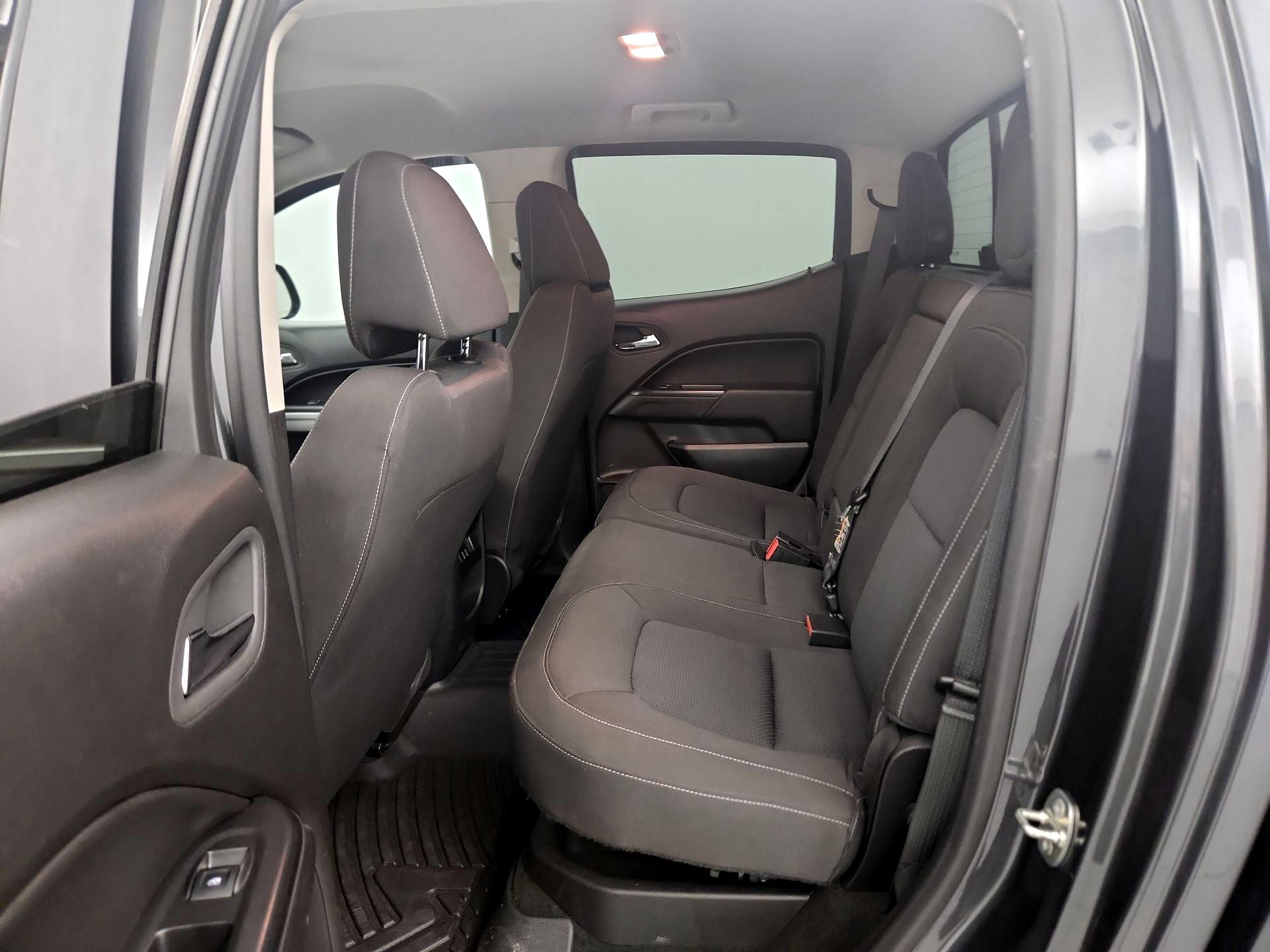 Thumbnail: 2016 Chevrolet Colorado - 19