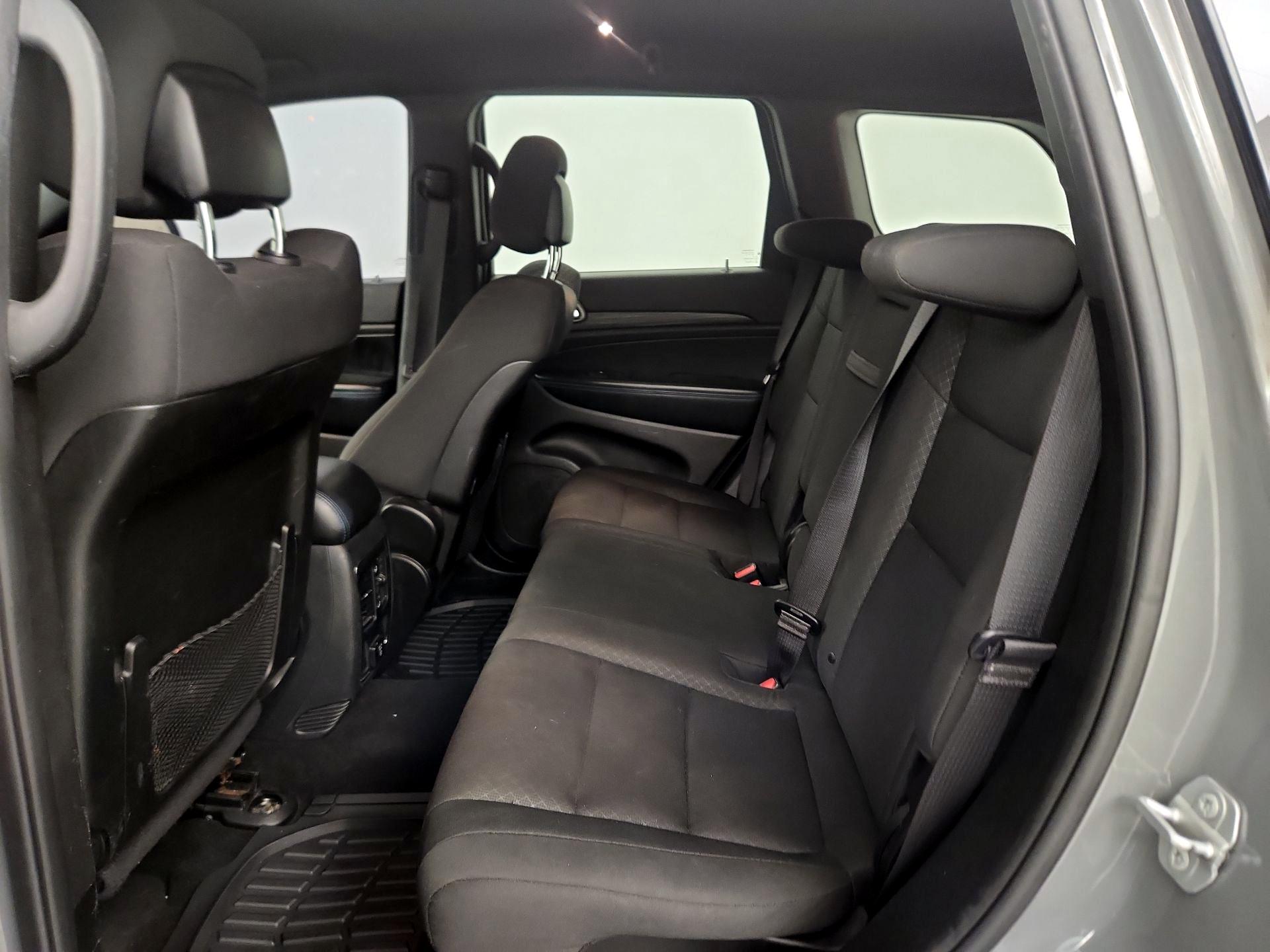 Thumbnail: 2019 Jeep Grand Cherokee - 19