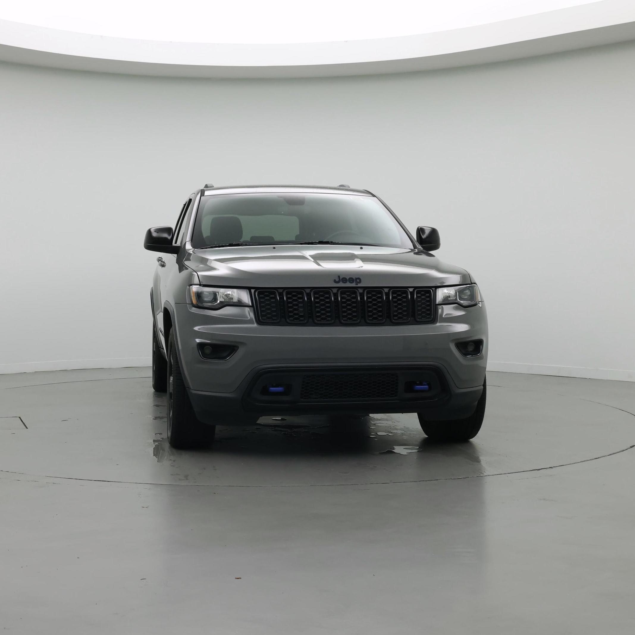 Thumbnail: 2019 Jeep Grand Cherokee - 5