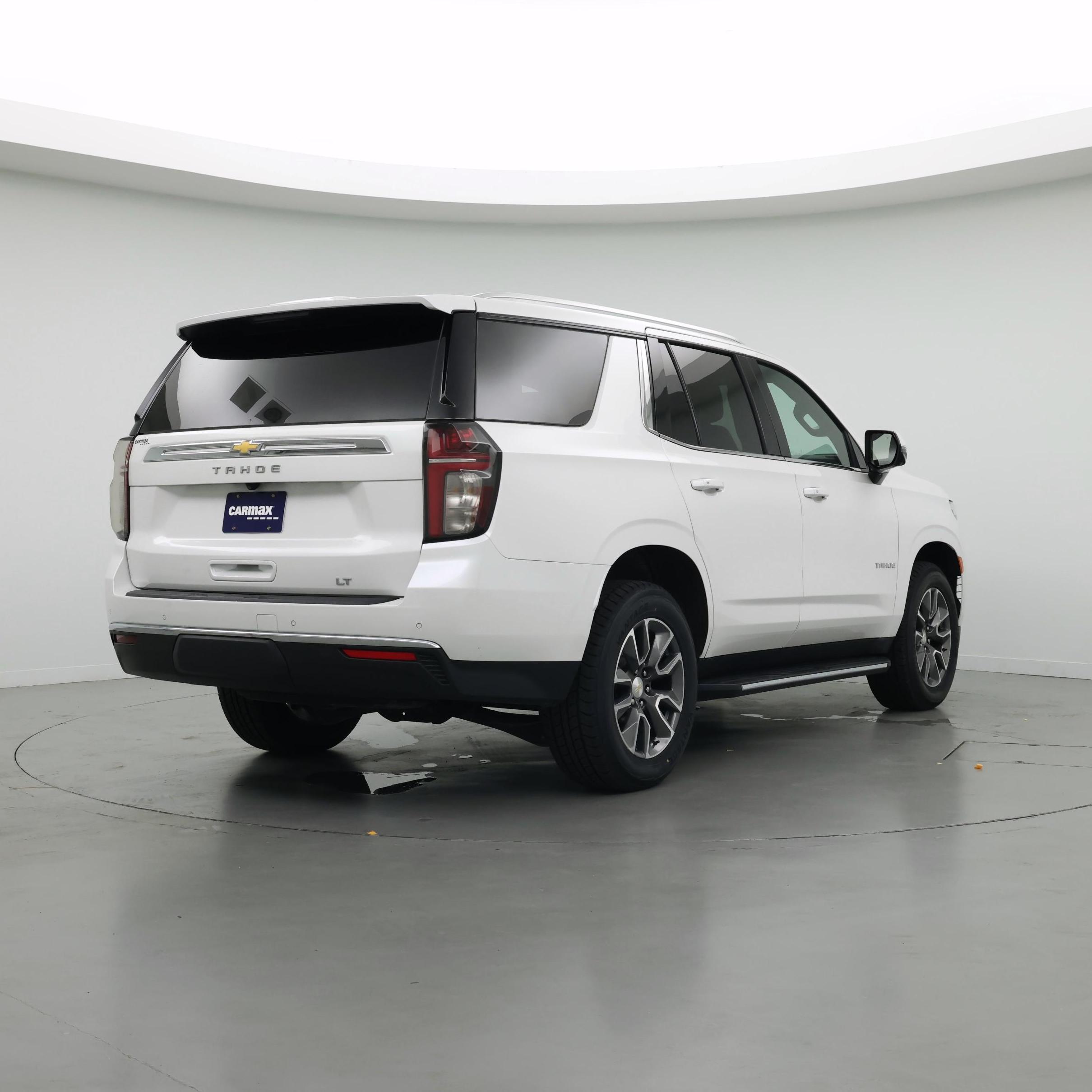 Thumbnail: 2023 Chevrolet Tahoe - 8