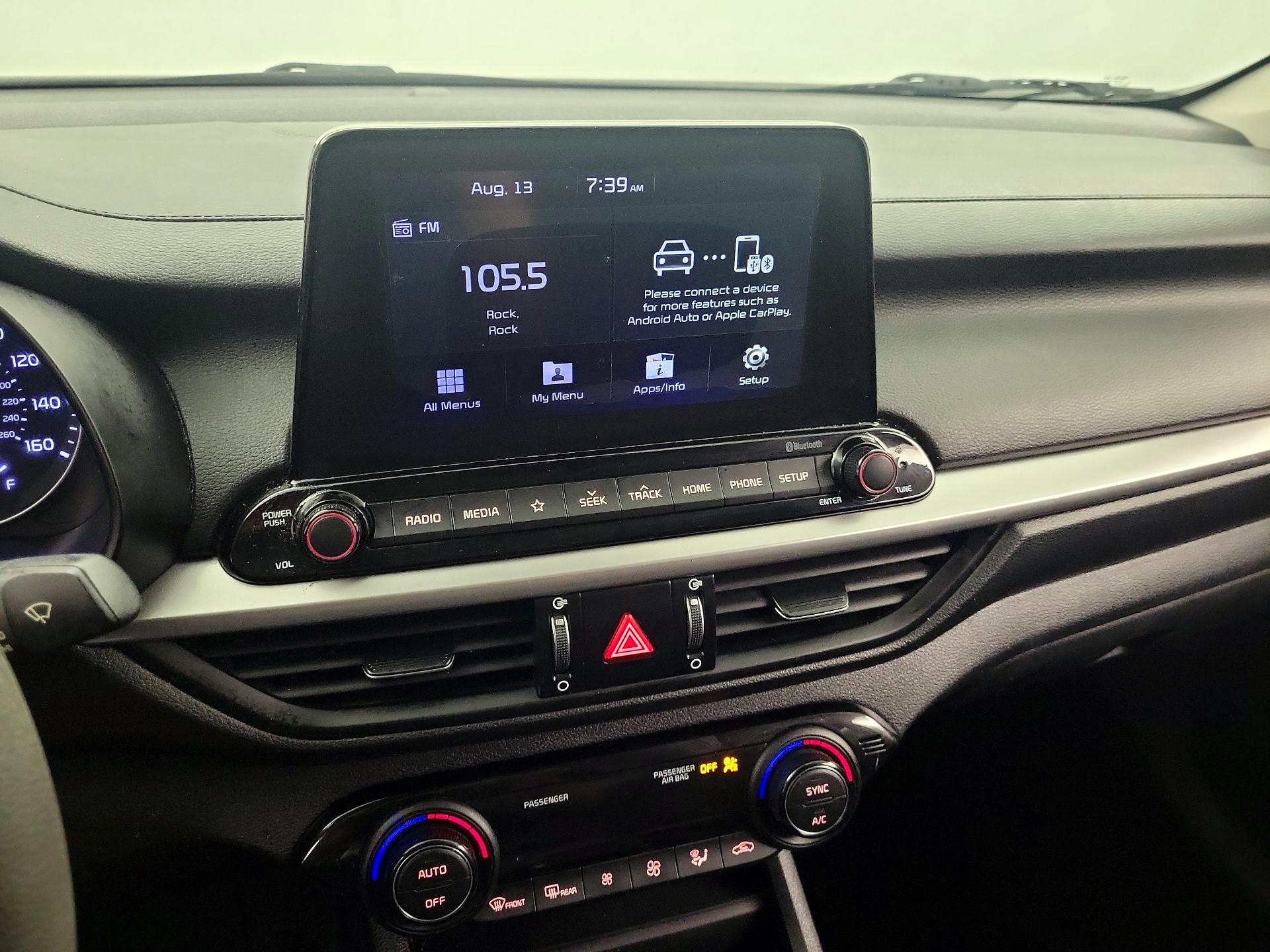 Thumbnail: 2019 Kia Forte - 14