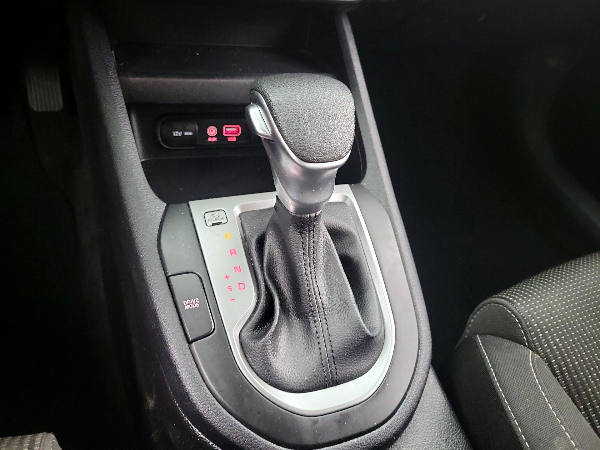 Thumbnail: 2019 Kia Forte - 16