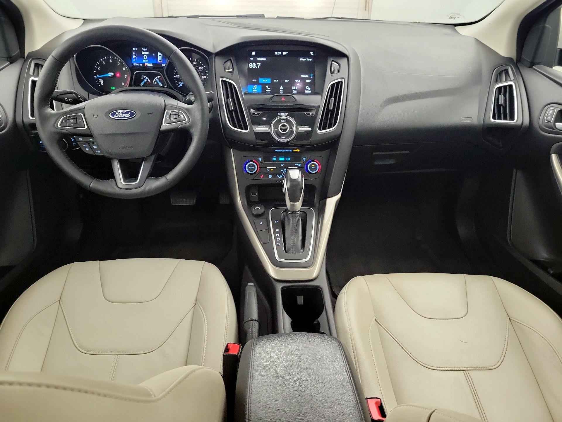 Thumbnail: 2018 Ford Focus - 9