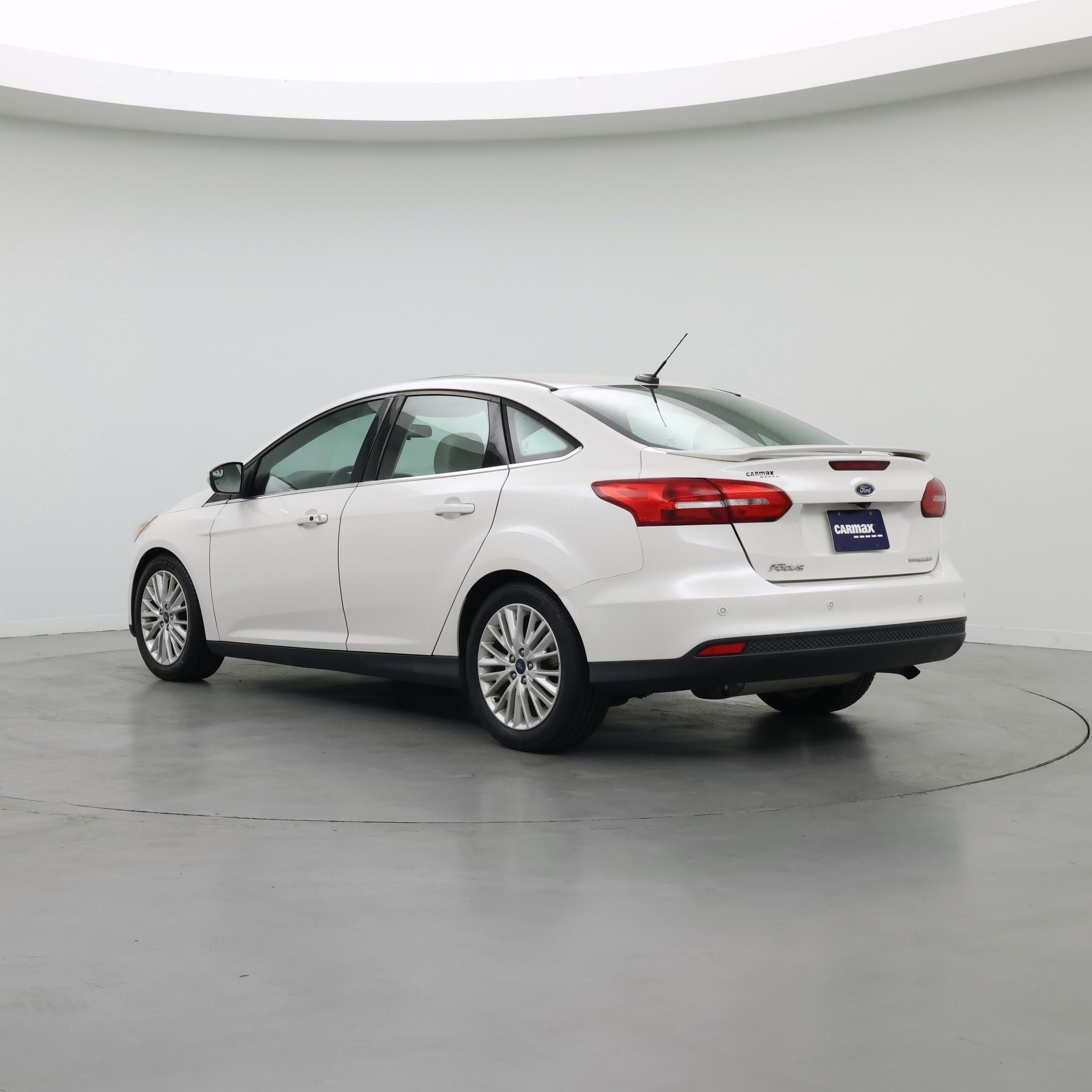 Thumbnail: 2018 Ford Focus - 2