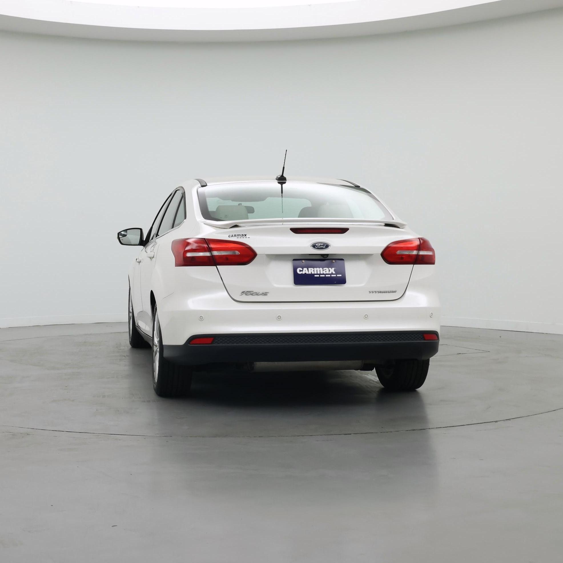 Thumbnail: 2018 Ford Focus - 6