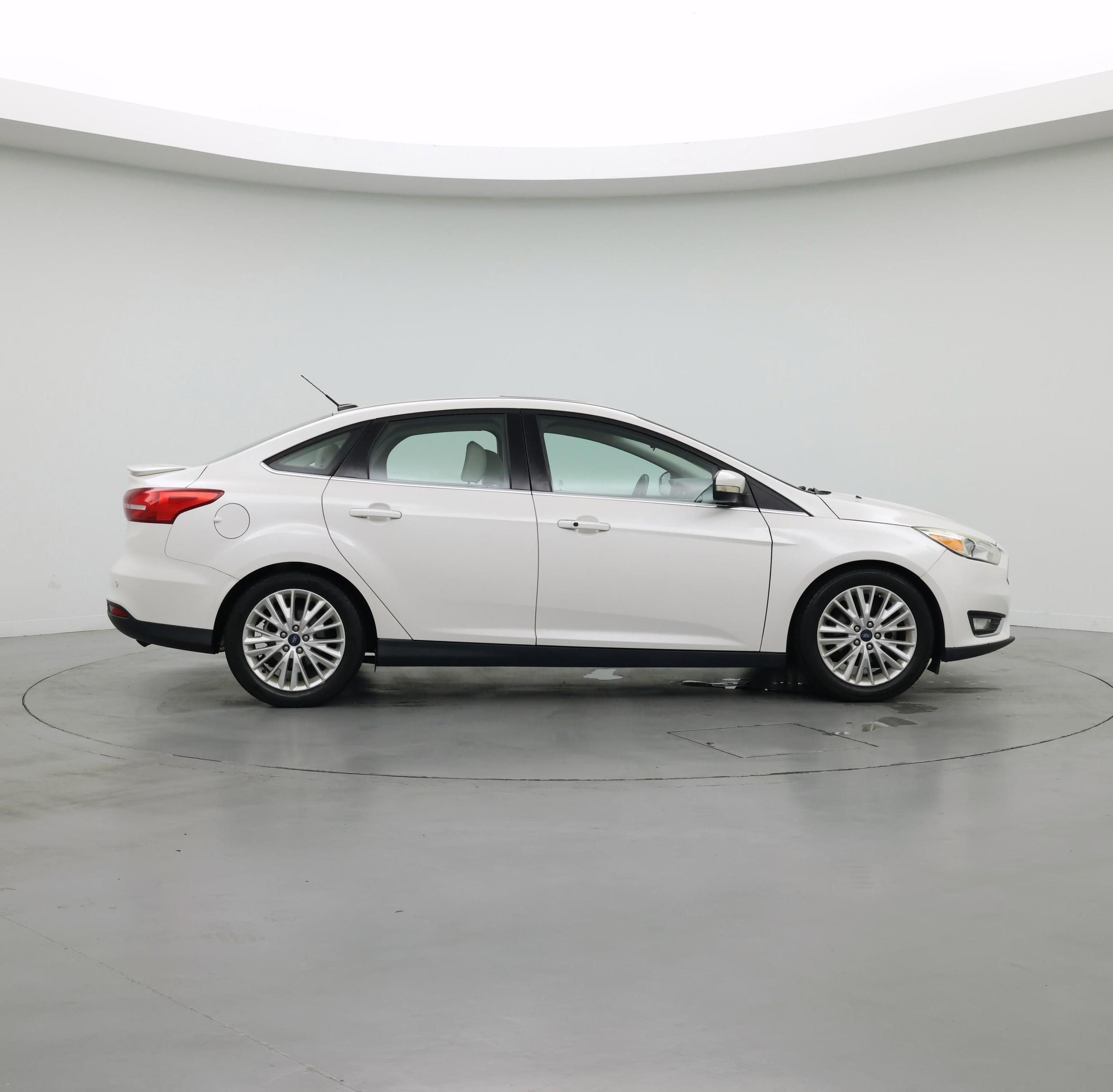 Thumbnail: 2018 Ford Focus - 7
