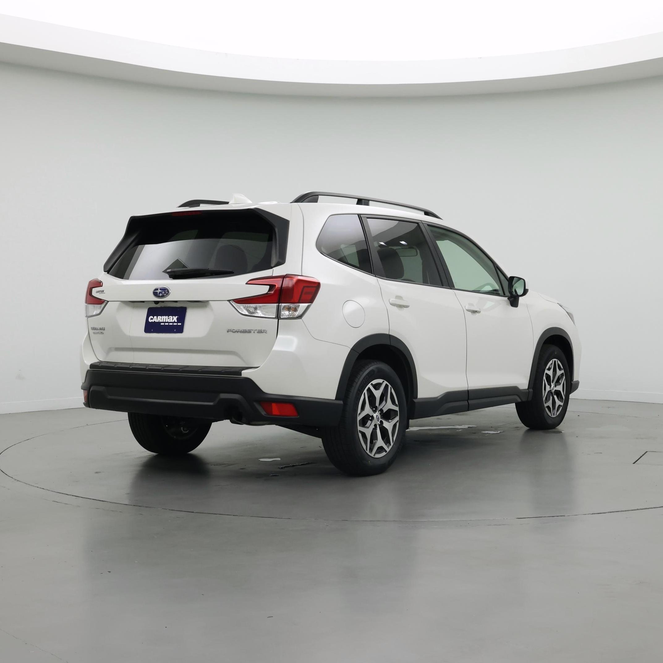 Thumbnail: 2020 Subaru Forester - 8