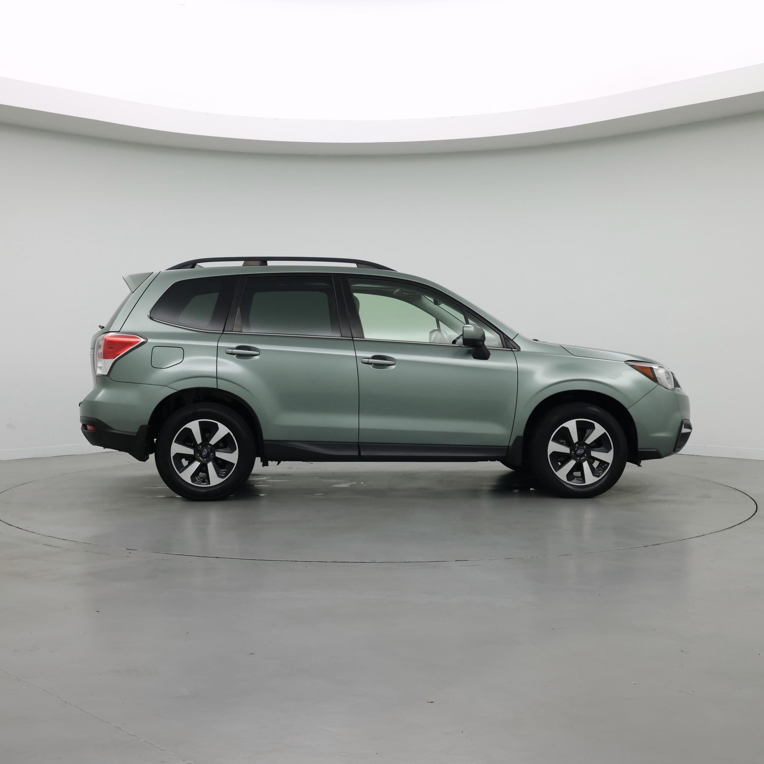 Thumbnail: 2018 Subaru Forester - 7