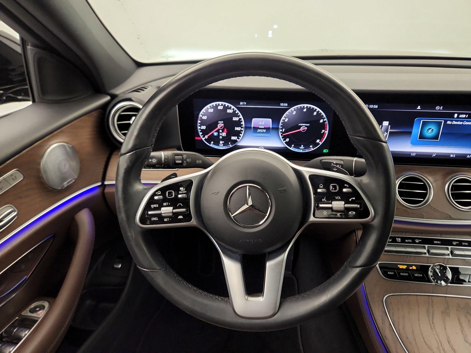 Thumbnail: 2019 Mercedes-Benz E-Class - 10