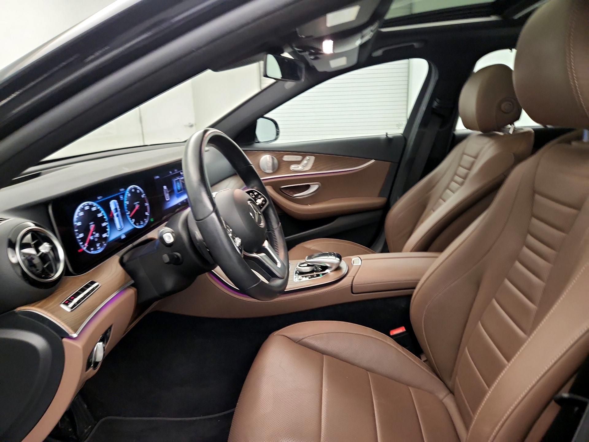 Thumbnail: 2019 Mercedes-Benz E-Class - 11