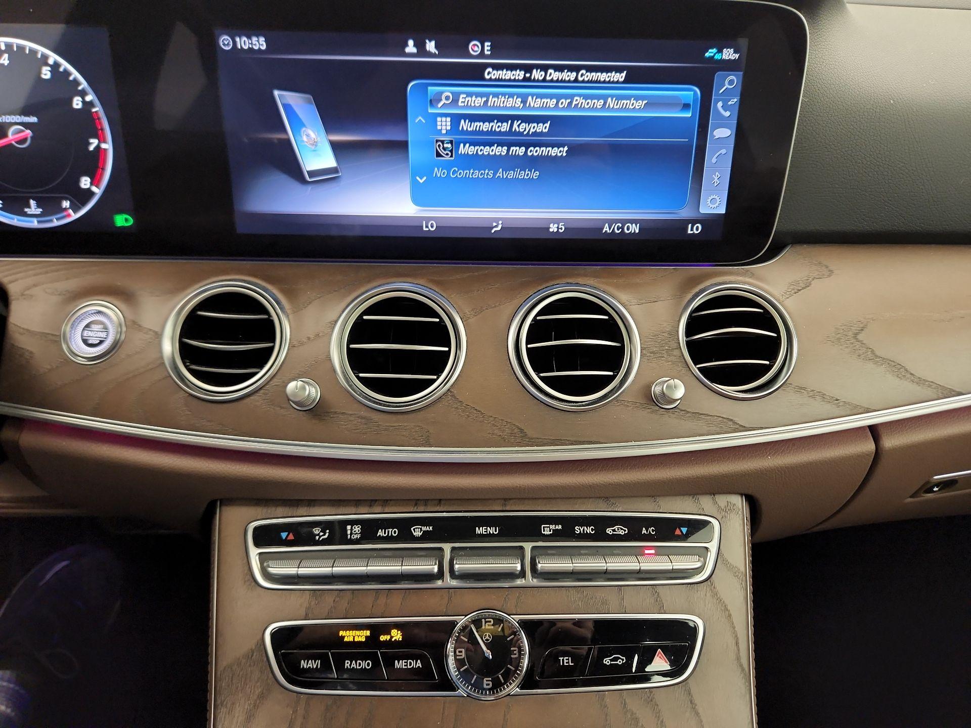 Thumbnail: 2019 Mercedes-Benz E-Class - 16