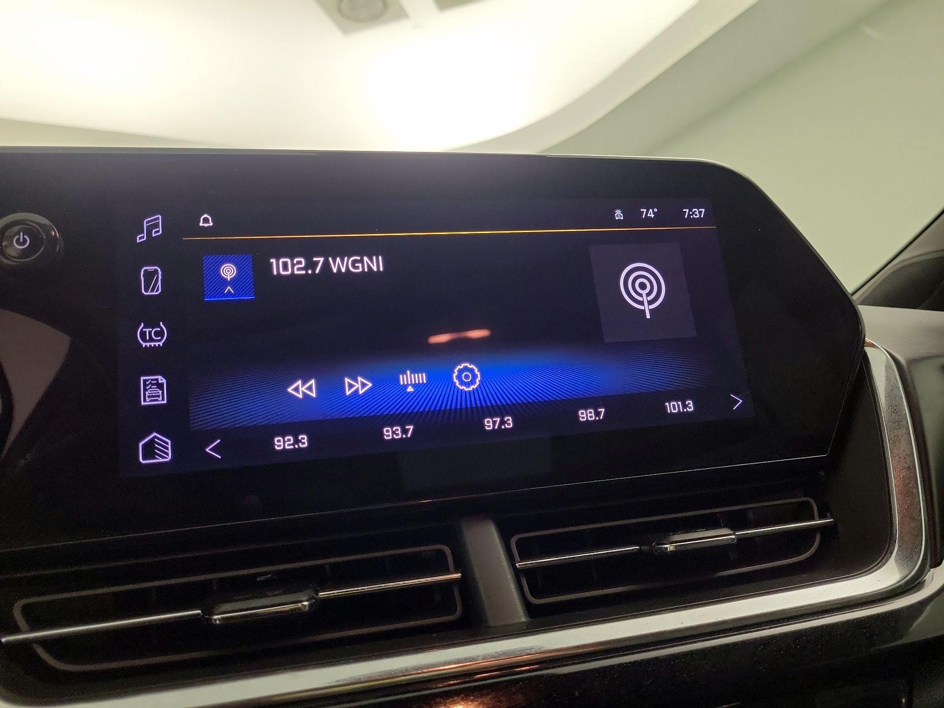 Thumbnail: 2025 Chevrolet Trax - 15