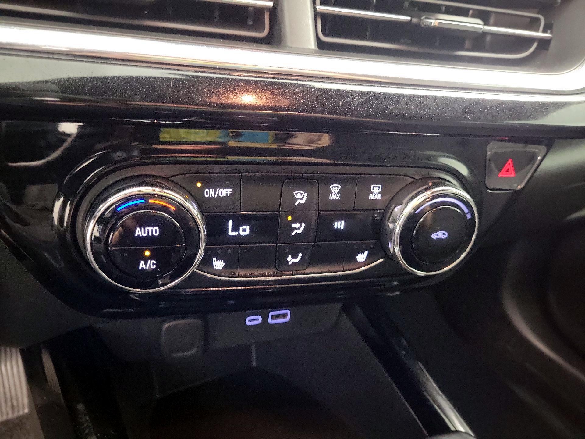 Thumbnail: 2025 Chevrolet Trax - 16