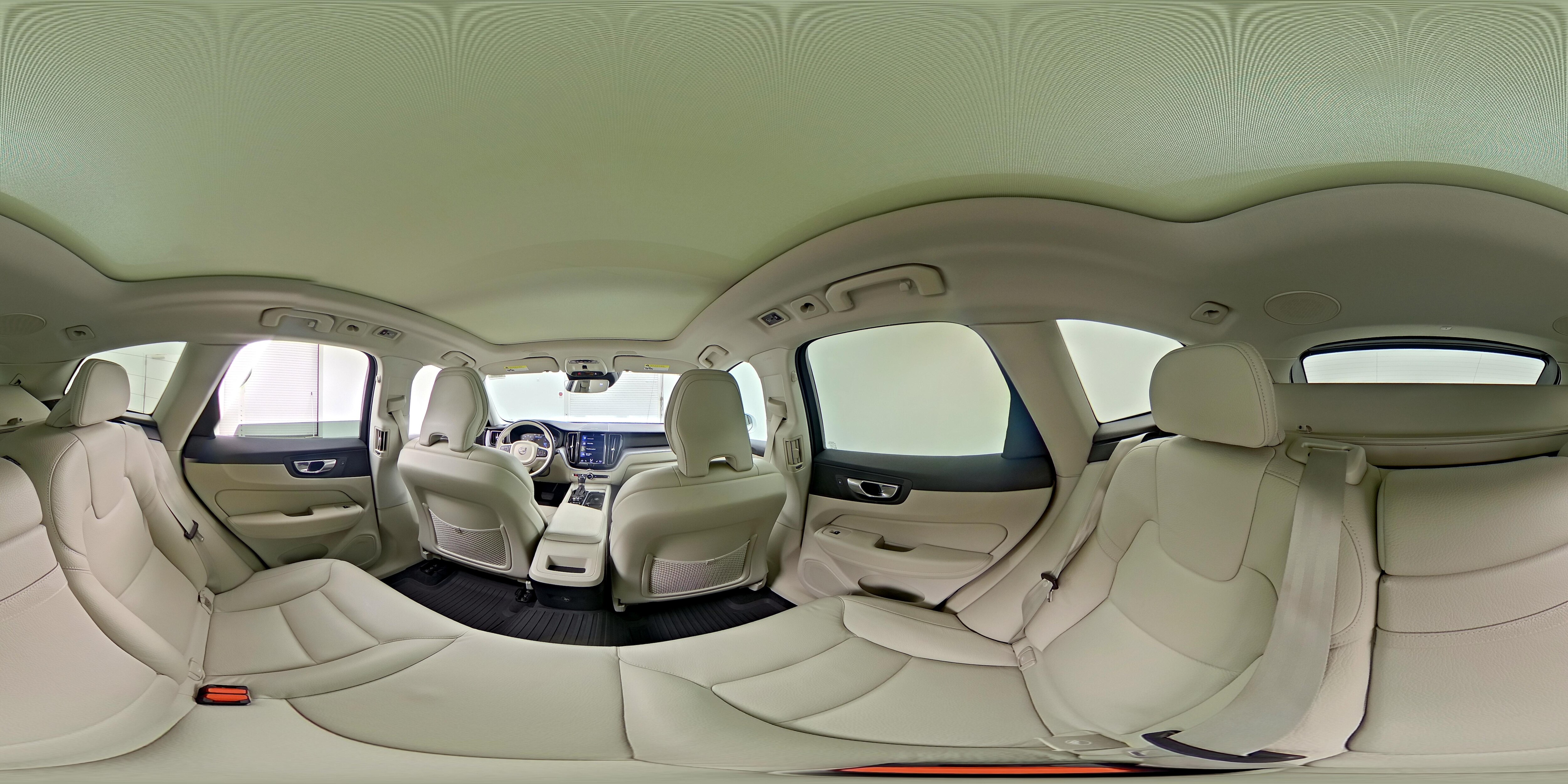 2020 Volvo XC60 Momentum - Photo 27