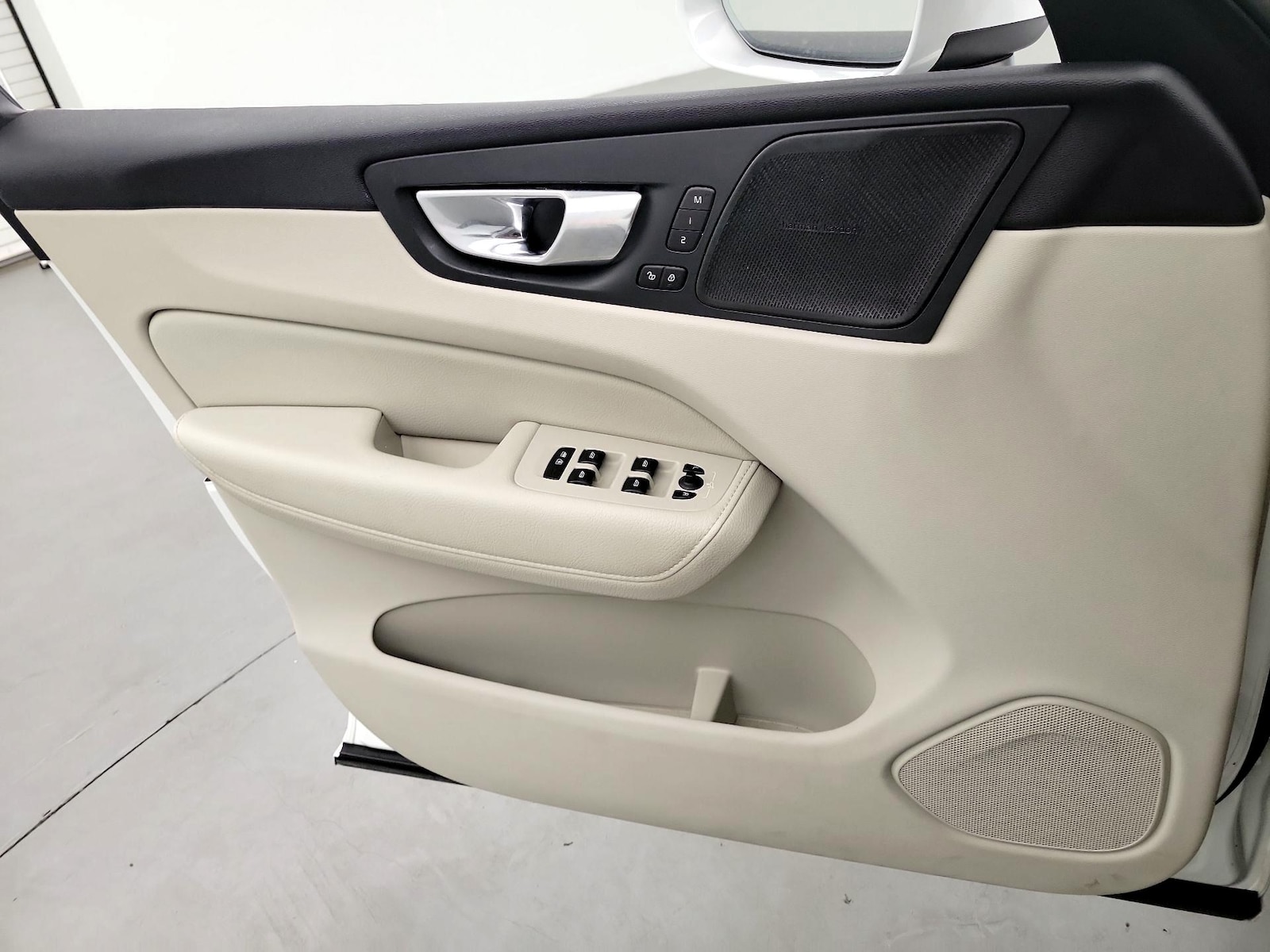 2020 Volvo XC60 Momentum - Photo 13