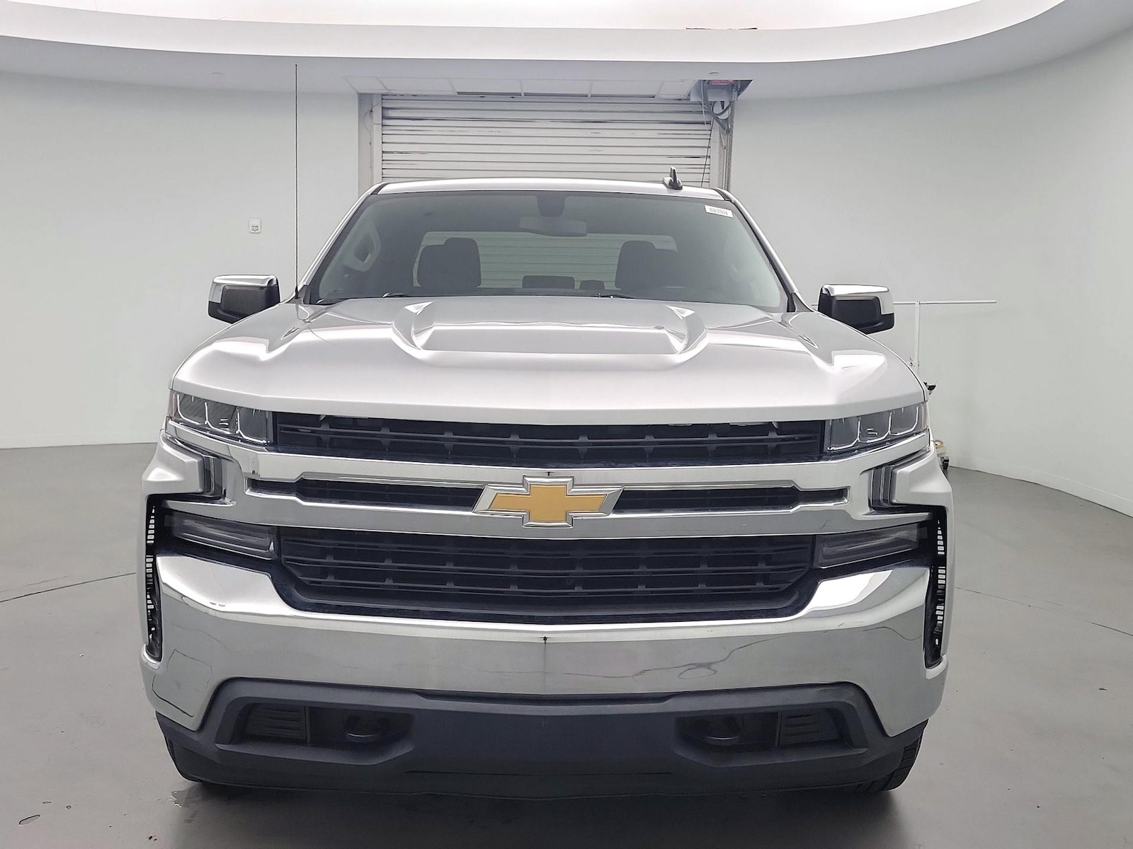 2020 Chevrolet Silverado 1500 LT - Photo 2