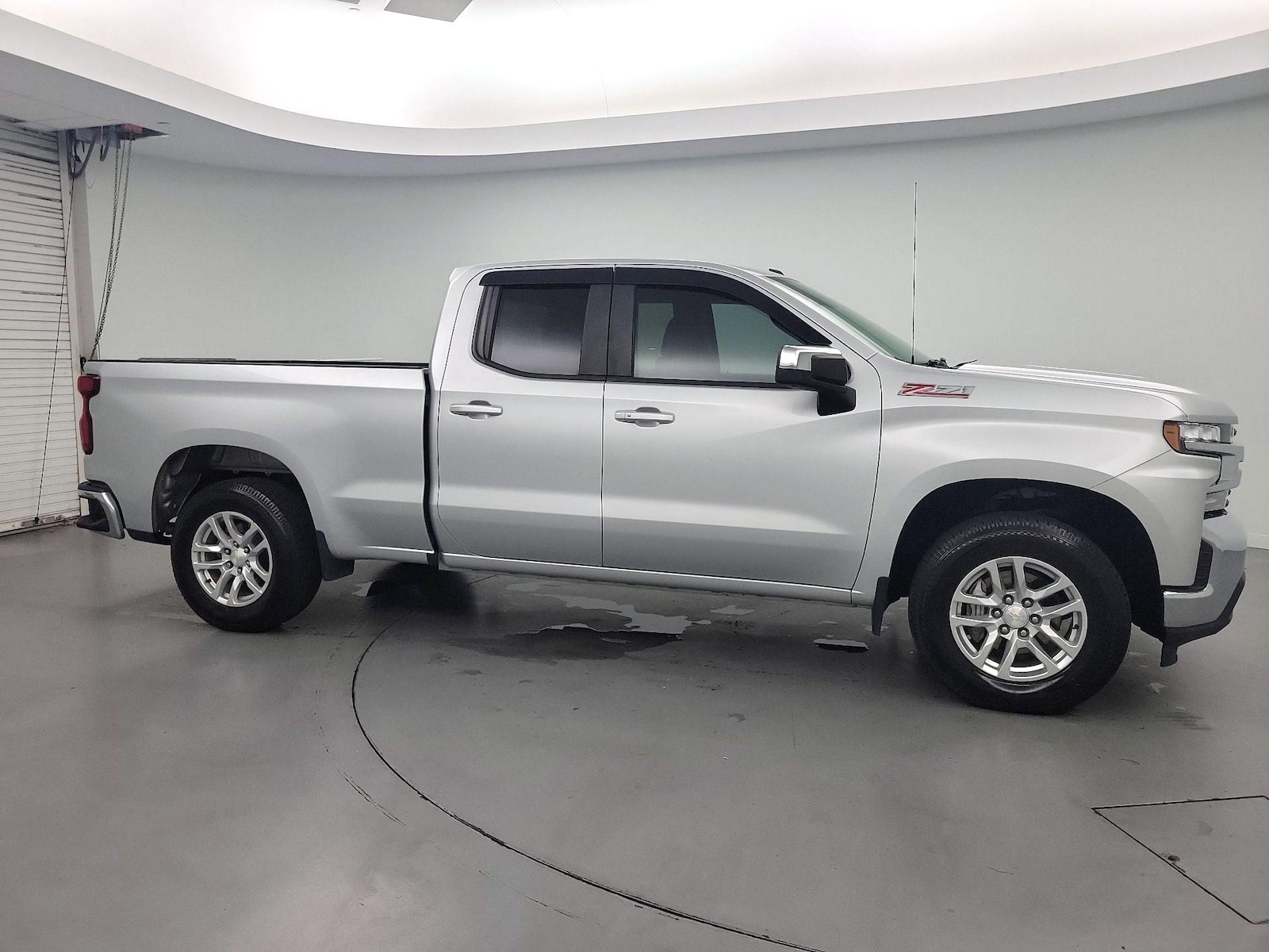 2020 Chevrolet Silverado 1500 LT - Photo 4