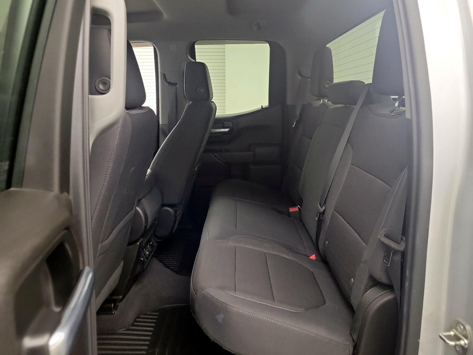 2020 Chevrolet Silverado 1500 LT - Photo 9