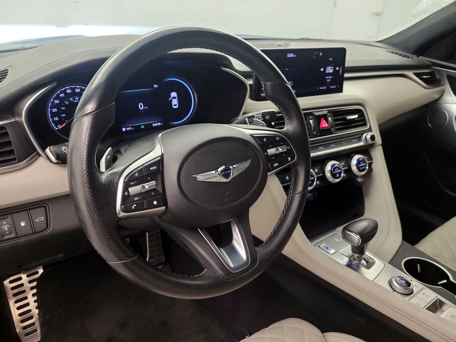 2022 GENESIS G70 Standard - Photo 8