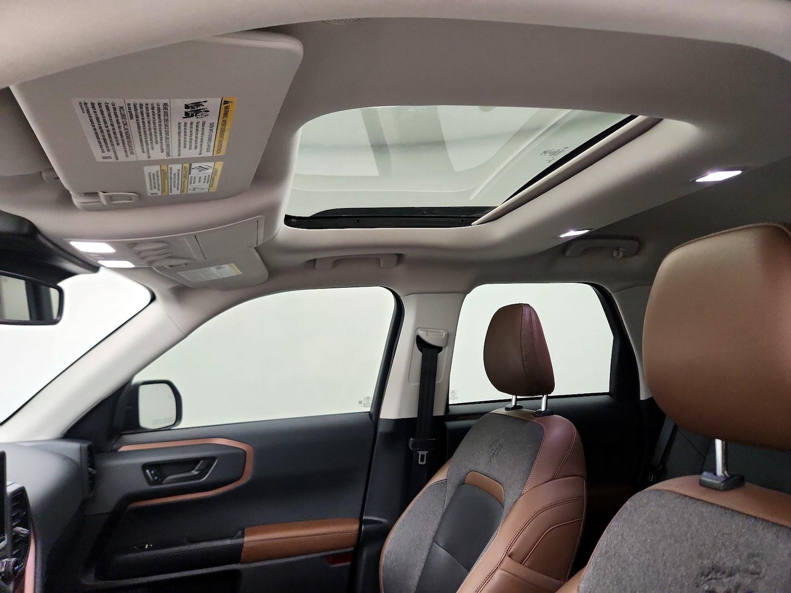 Sunroof(s) & Overhead Airbags