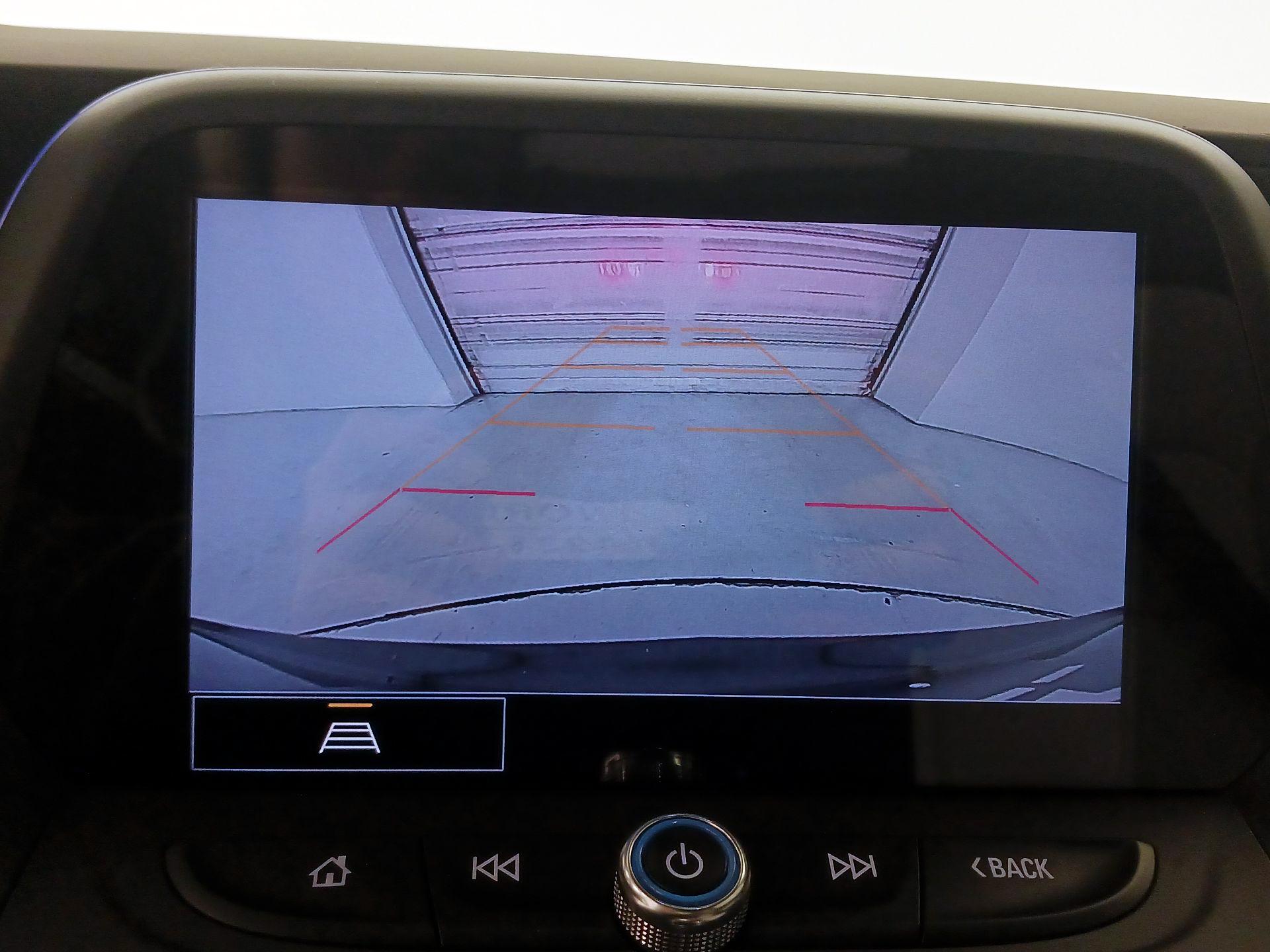 Thumbnail: 2021 Chevrolet Camaro - 14