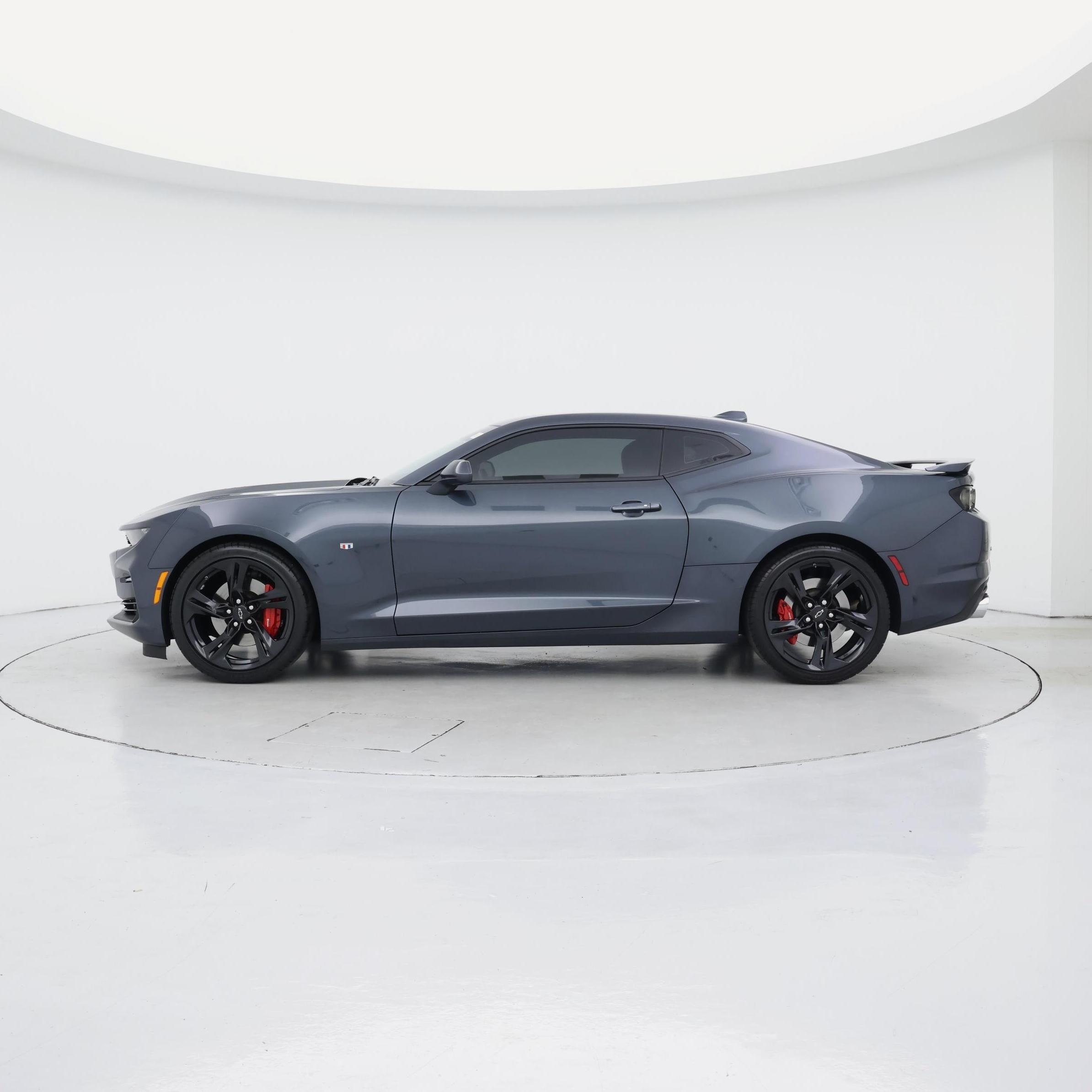 Thumbnail: 2021 Chevrolet Camaro - 3