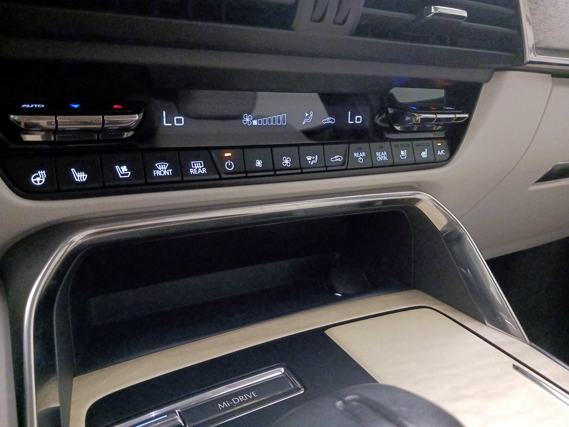 Thumbnail: 2024 Mazda CX-90 - 17