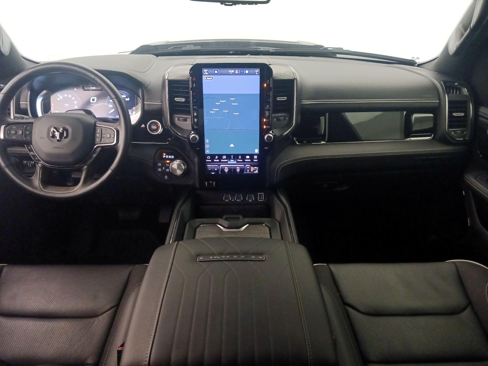 Thumbnail: 2025 RAM 1500 - 9