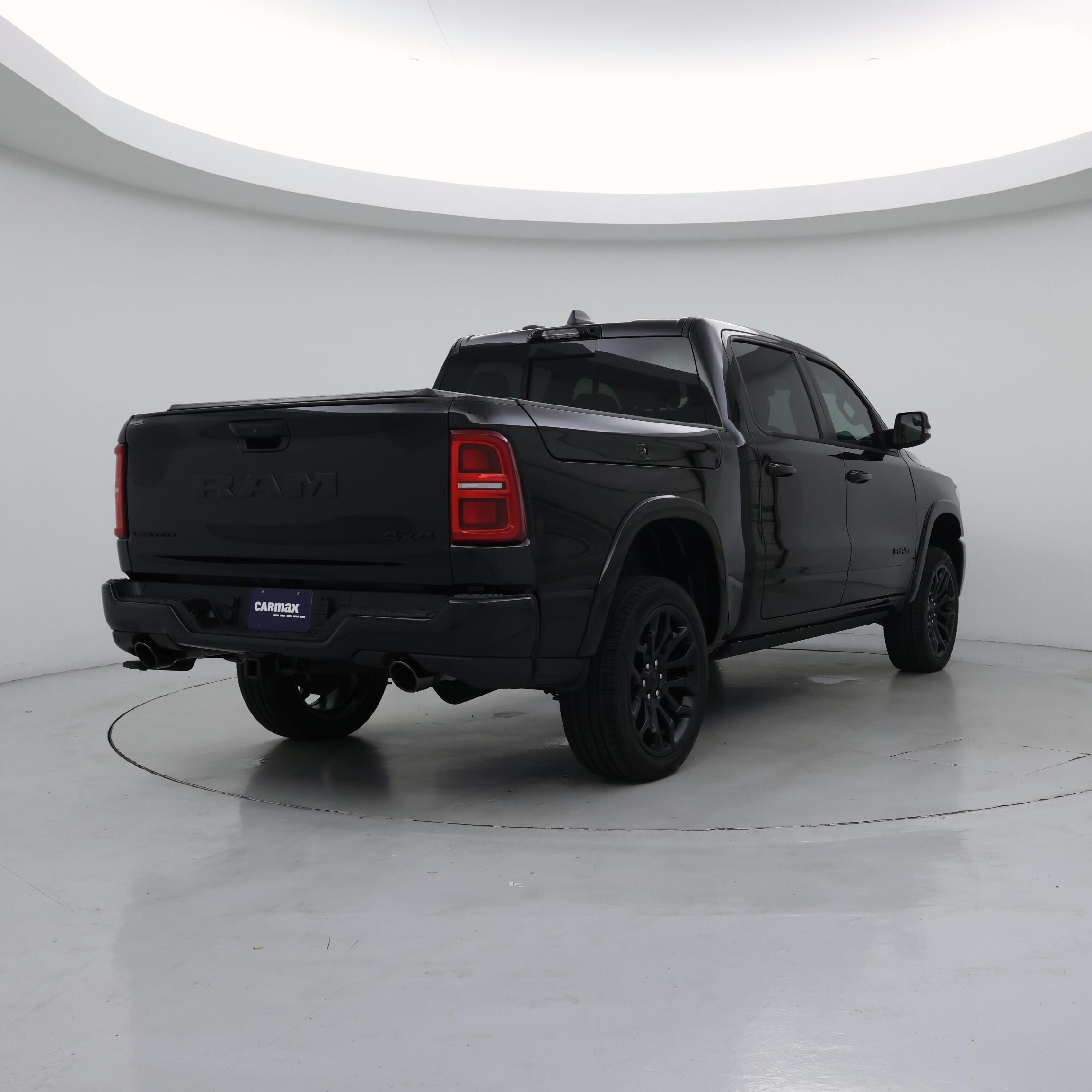 Thumbnail: 2025 RAM 1500 - 8