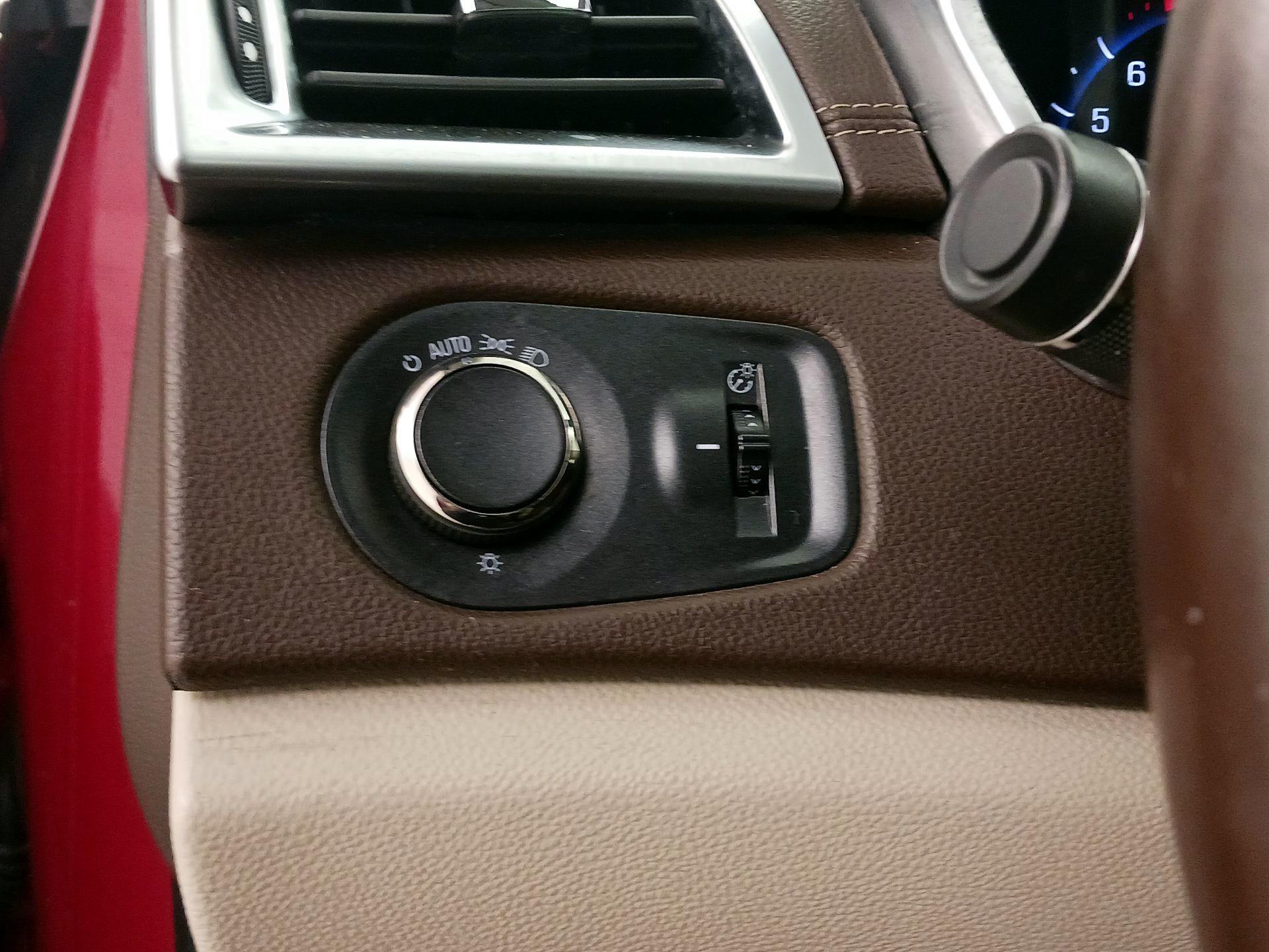 Thumbnail: 2016 Cadillac SRX - 13