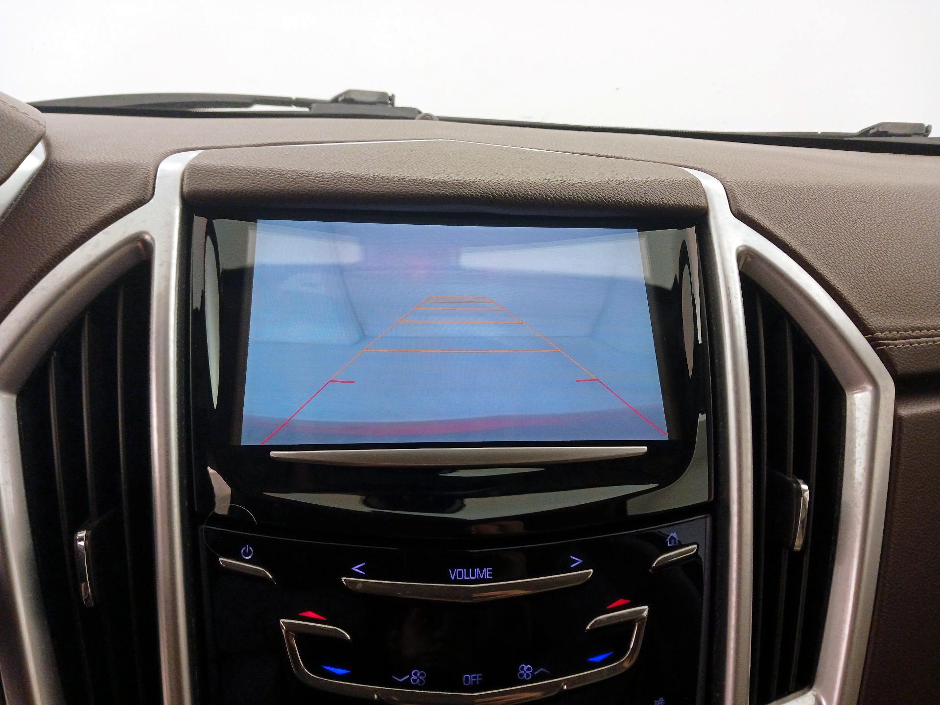 Thumbnail: 2016 Cadillac SRX - 15