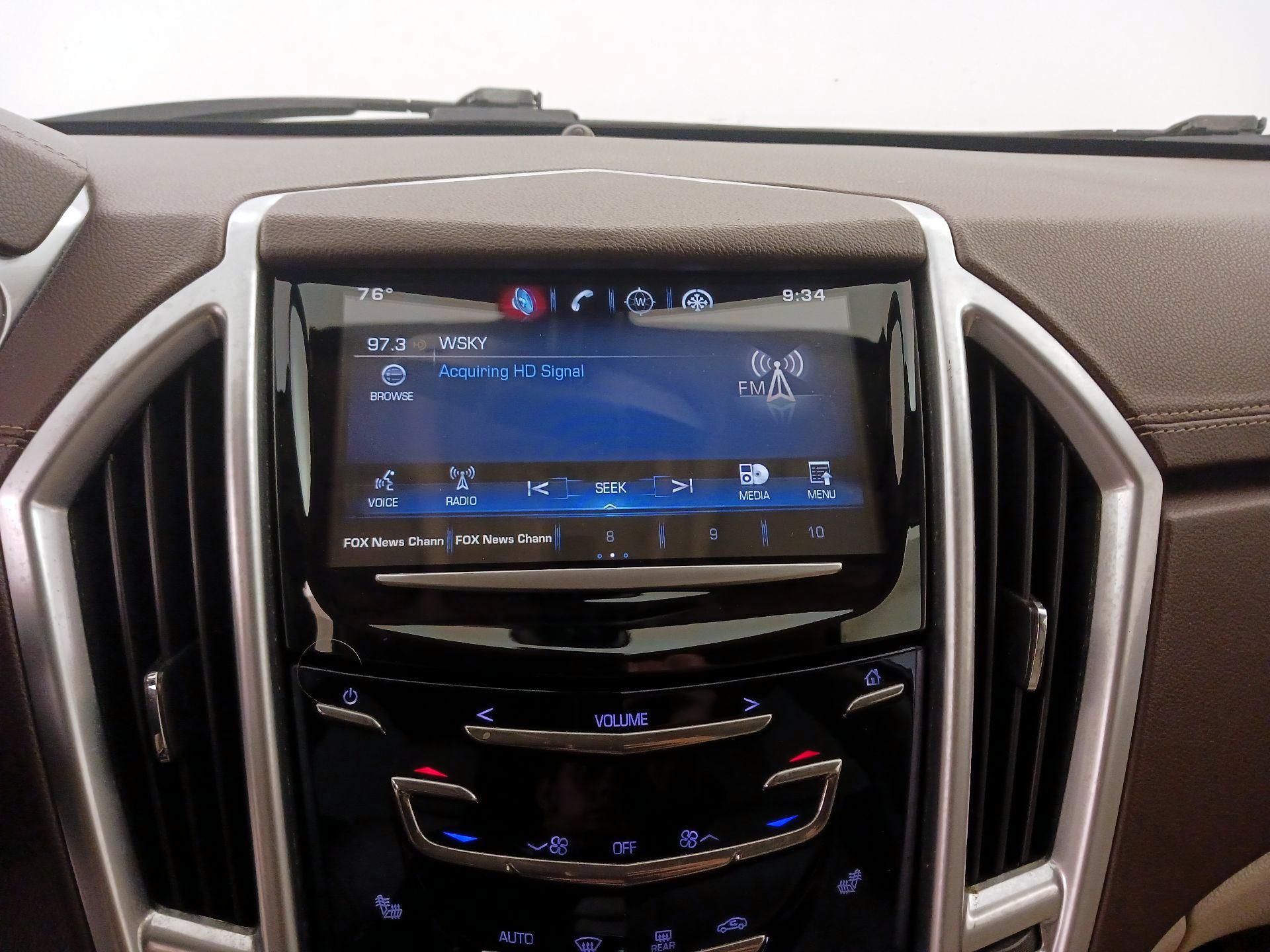 Thumbnail: 2016 Cadillac SRX - 16