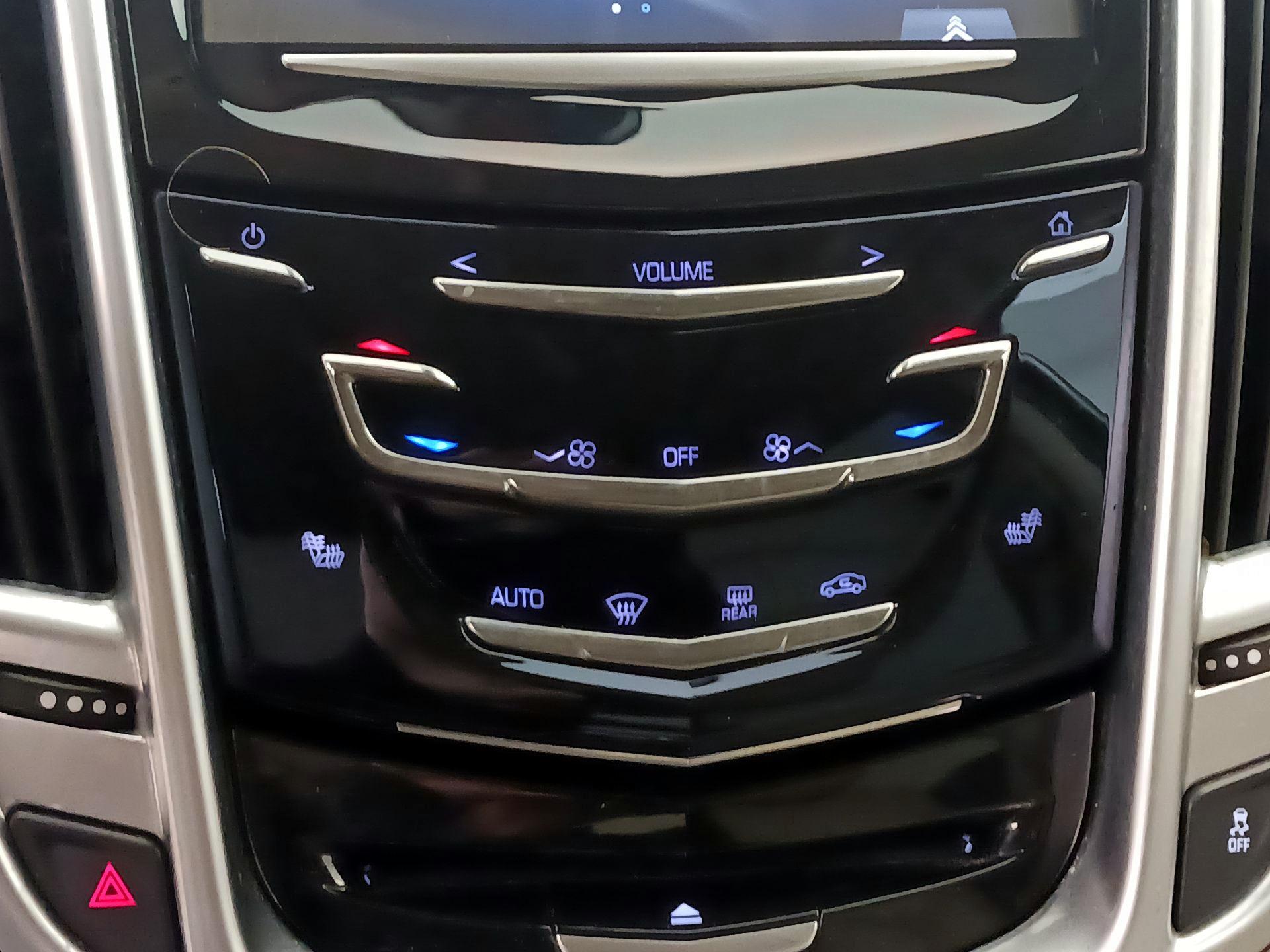 Thumbnail: 2016 Cadillac SRX - 17