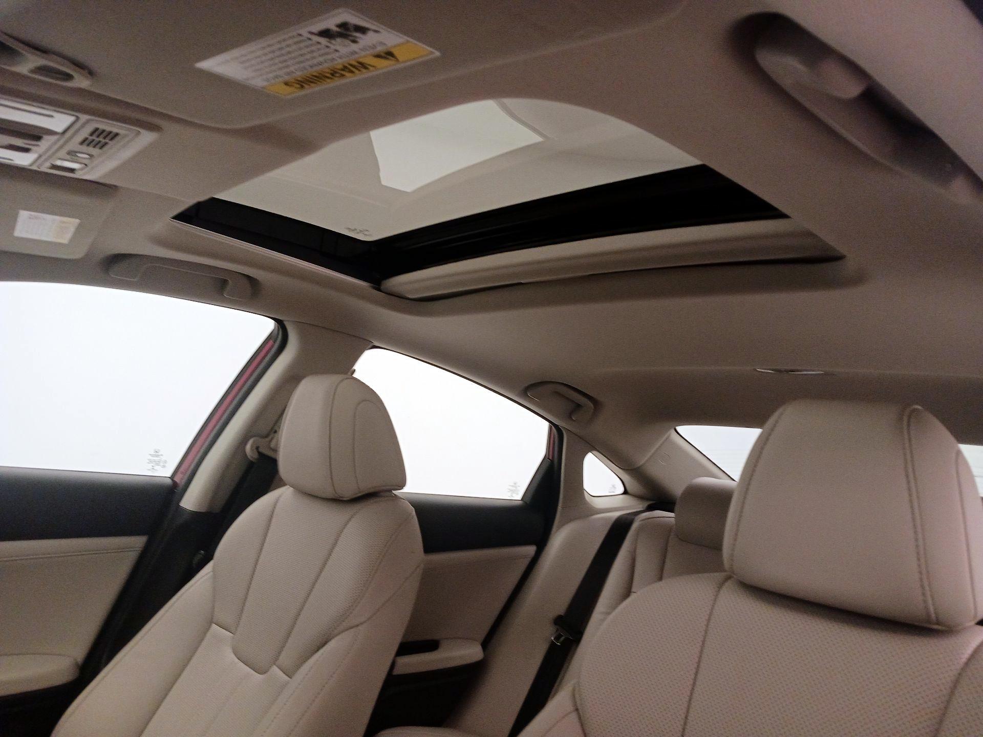 Thumbnail: 2022 Honda Insight - 19