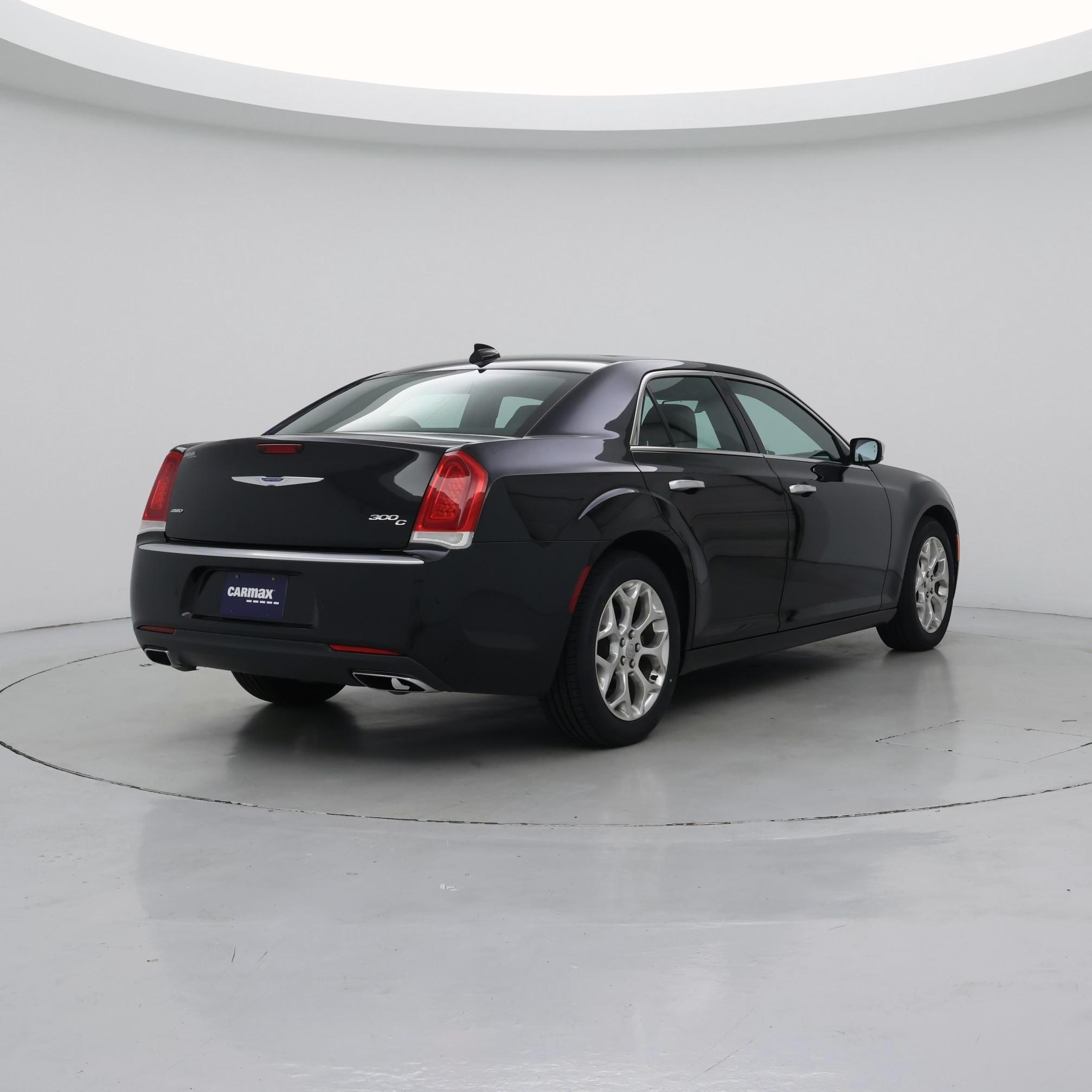 Thumbnail: 2017 Chrysler 300 - 8